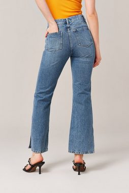 Next Schlagjeans Jeans mit ausgestelltem Bein und Schlitzdetails (1-tlg)