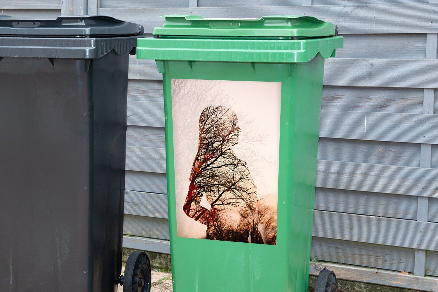St), Frau einer Bild Zweigen Container, Mülltonne, mit MuchoWow (1 belichtetes Mehrfach Mülleimer-aufkleber, Abfalbehälter Sticker, Wandsticker