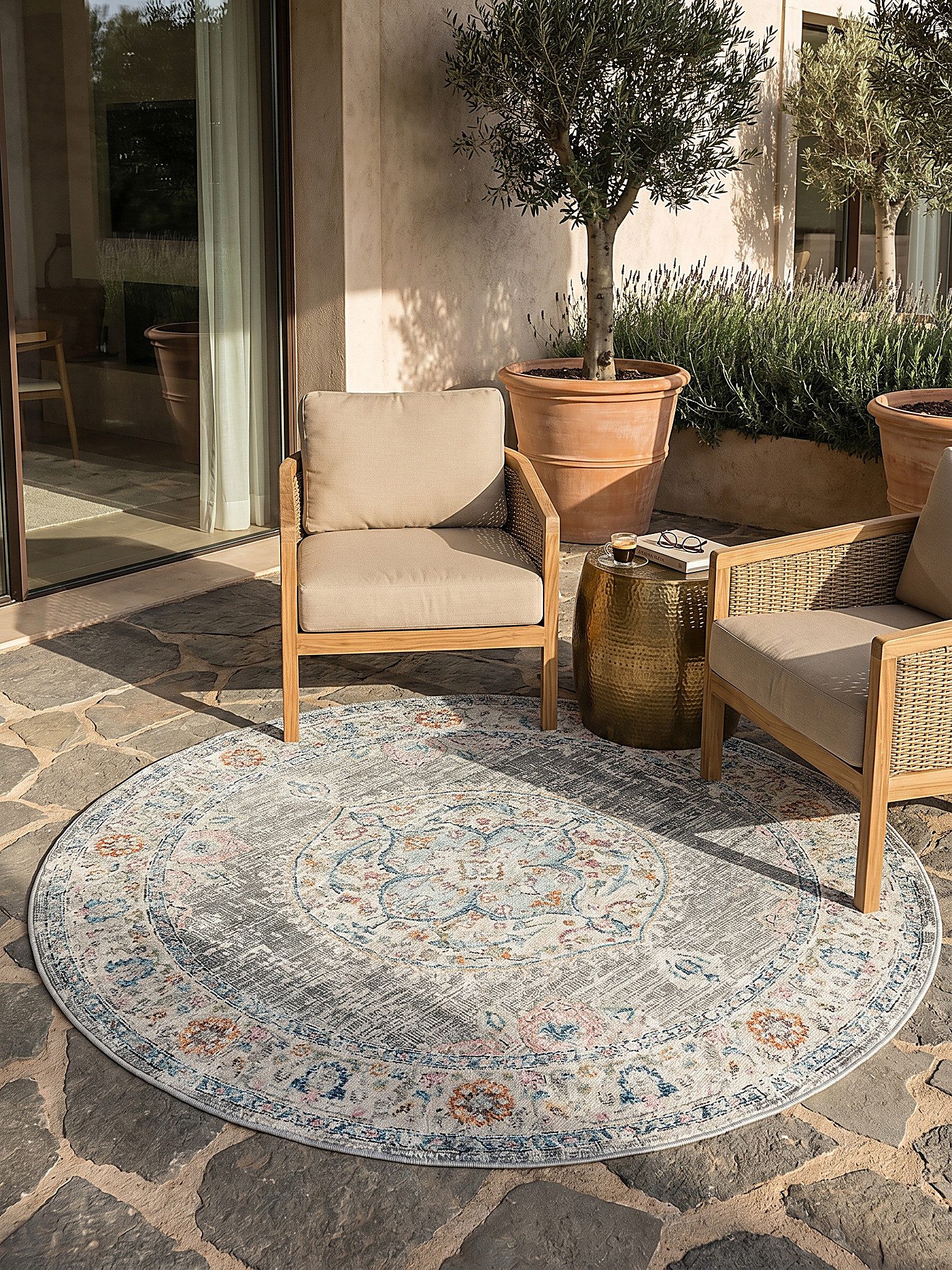 KADIMA DESIGN Outdoorteppich LIMMAT Outdoorteppich Grau 120x120 Orientalisch Polypropylen Outdoor, Rund, Höhe: 5 mm, Saugroboter-geeignet, Strapazierfähig, Pflegeleicht, Farbecht