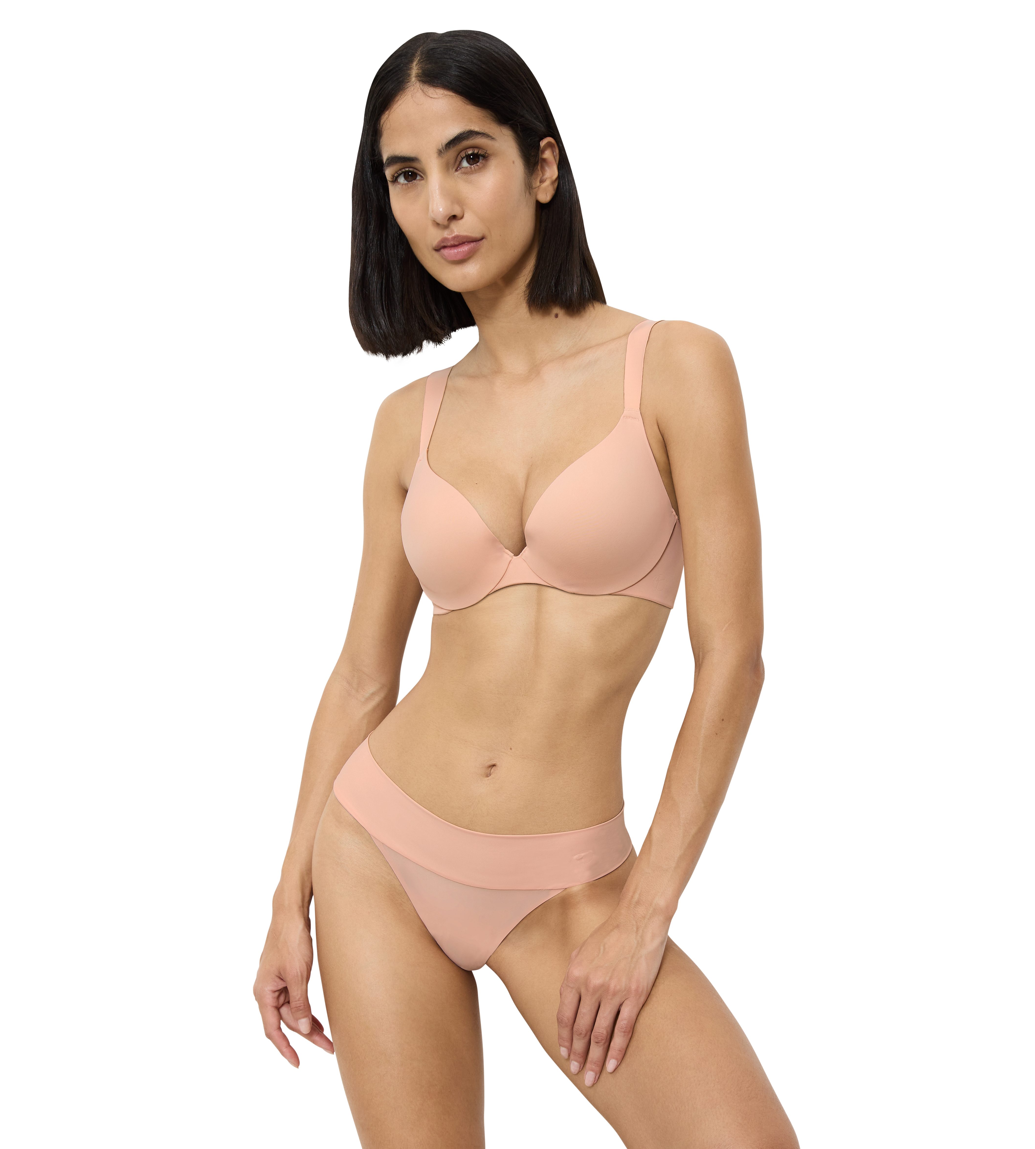 Triumph Bügel-BH Body Make-Up Illusion mit tiefem Dekolleté, gepolsterte Cups, Komfort-Bügel, Microfaser