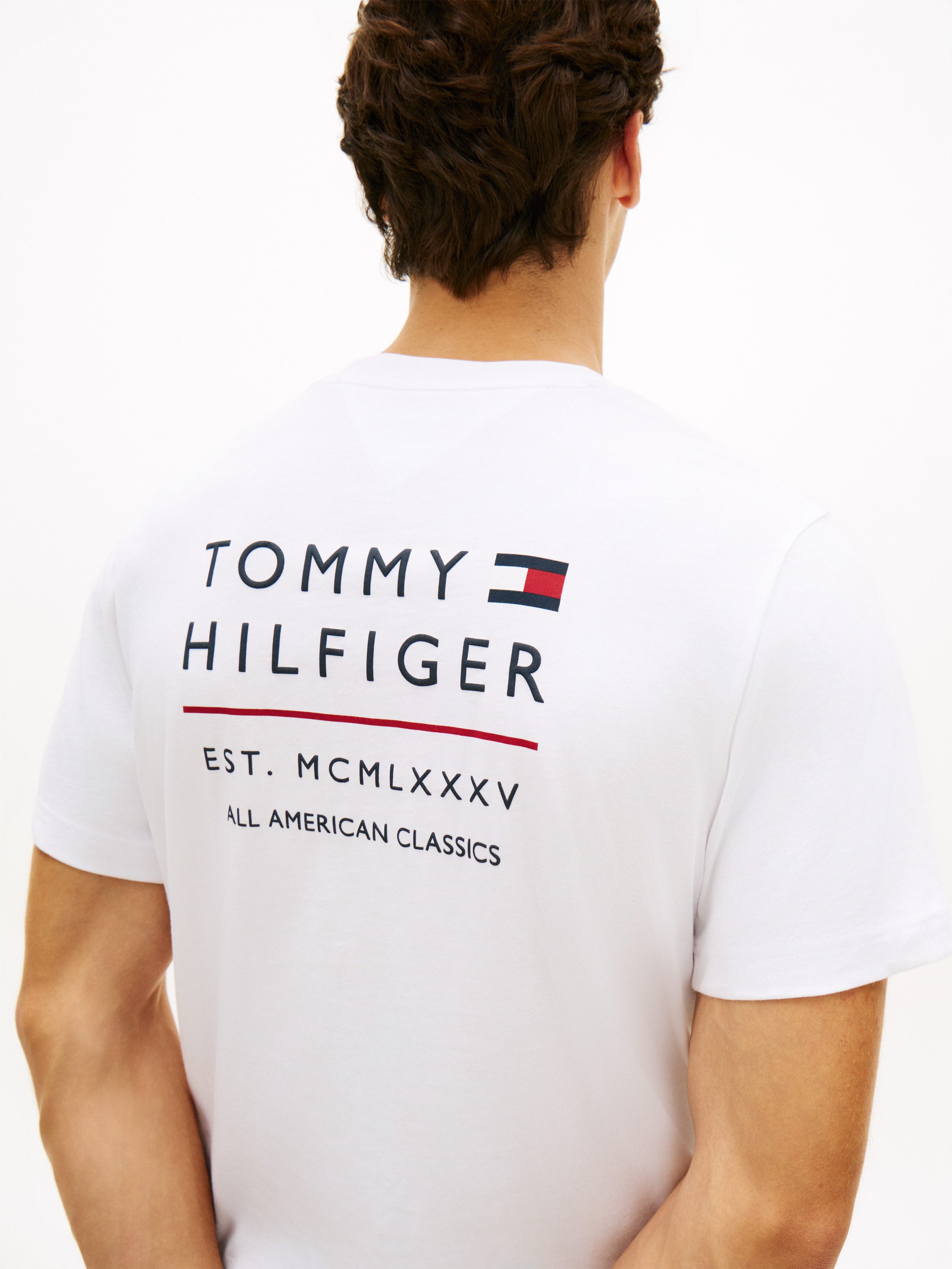 Tommy Hilfiger T-Shirt BRAND LOVE EMBRO STACK mit großem Rückenprint, regular fit – Bild 2 von 5