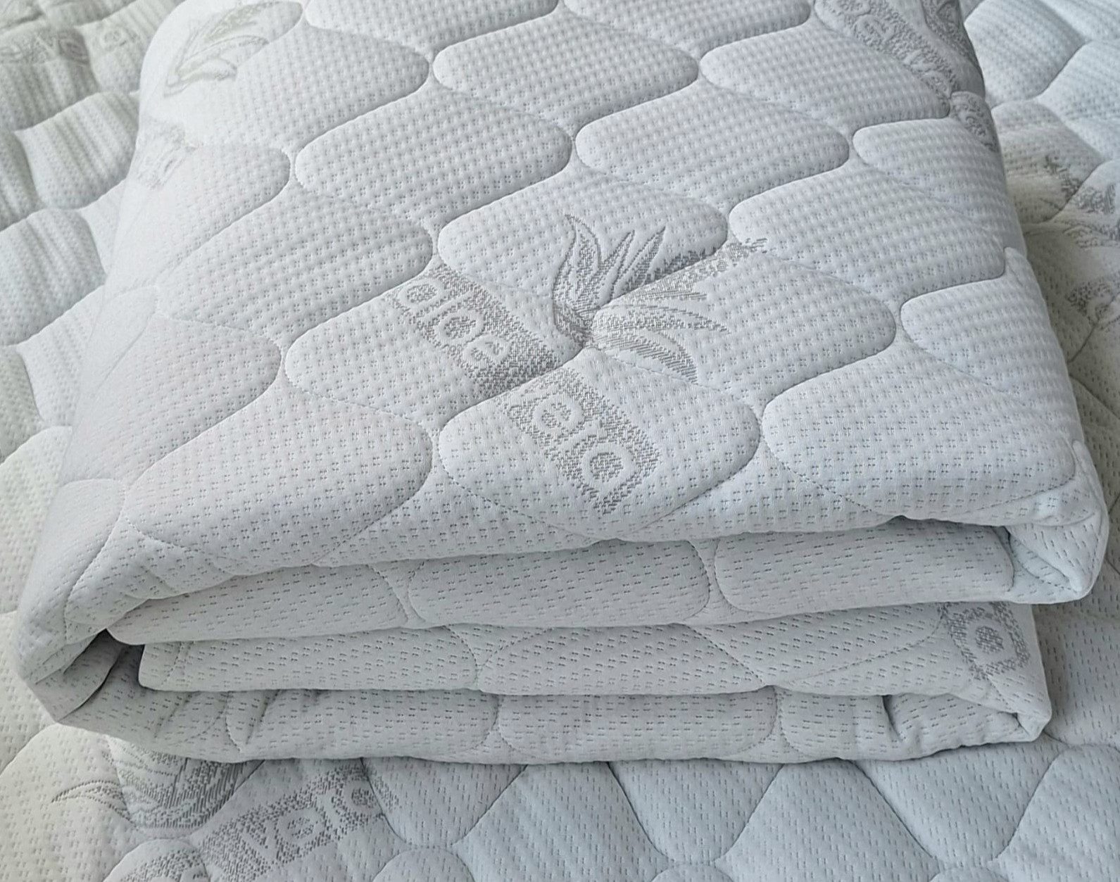 Matratzenersatzbezug Matratzenbezug "Aloe Vera" versteppt 90 x 200 cm. Bettwaren Petri, Hausstauballergiker geeignet