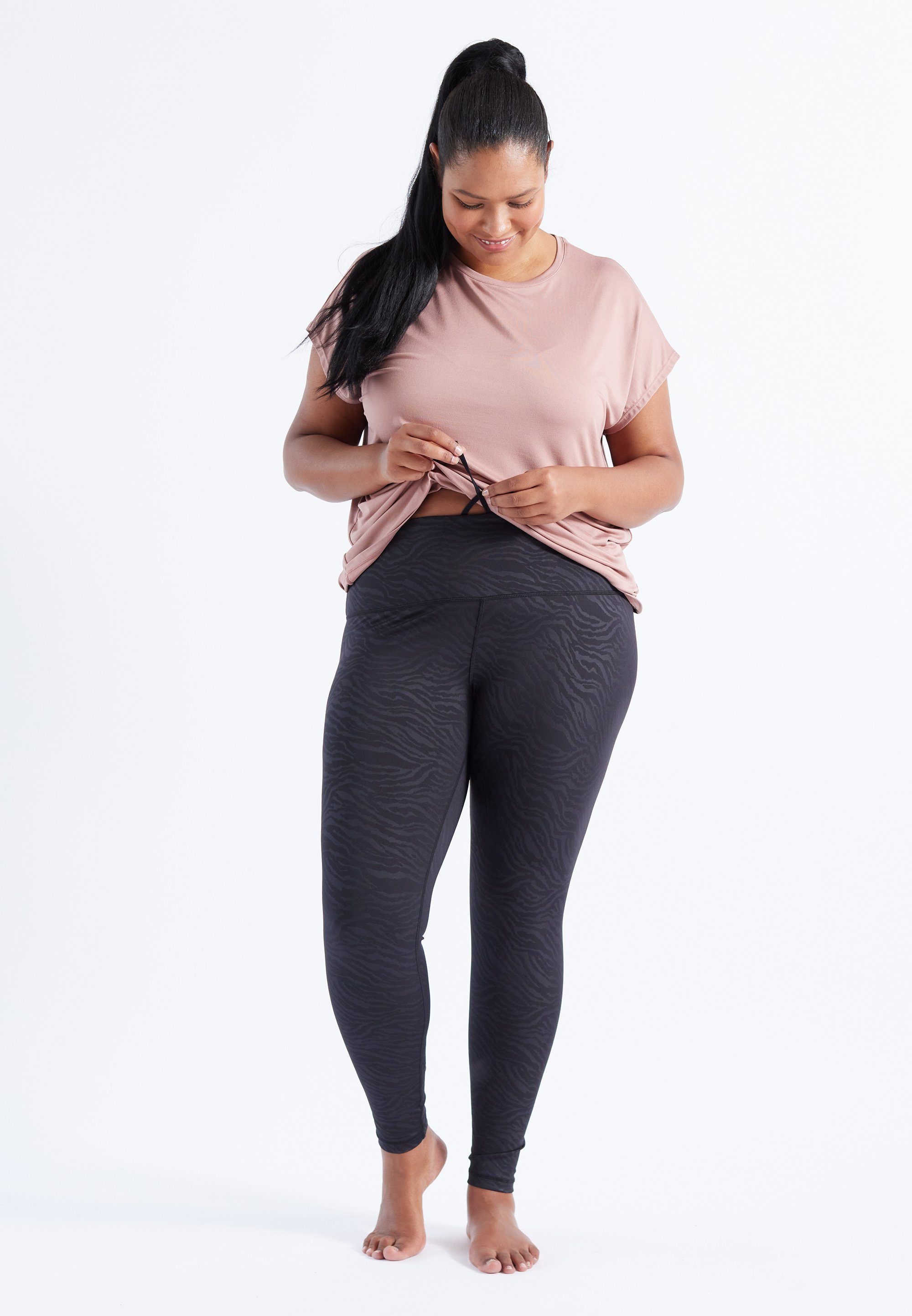 Q by Endurance Sporthose Cerine mit atmungsaktivem Recycling-Polyester