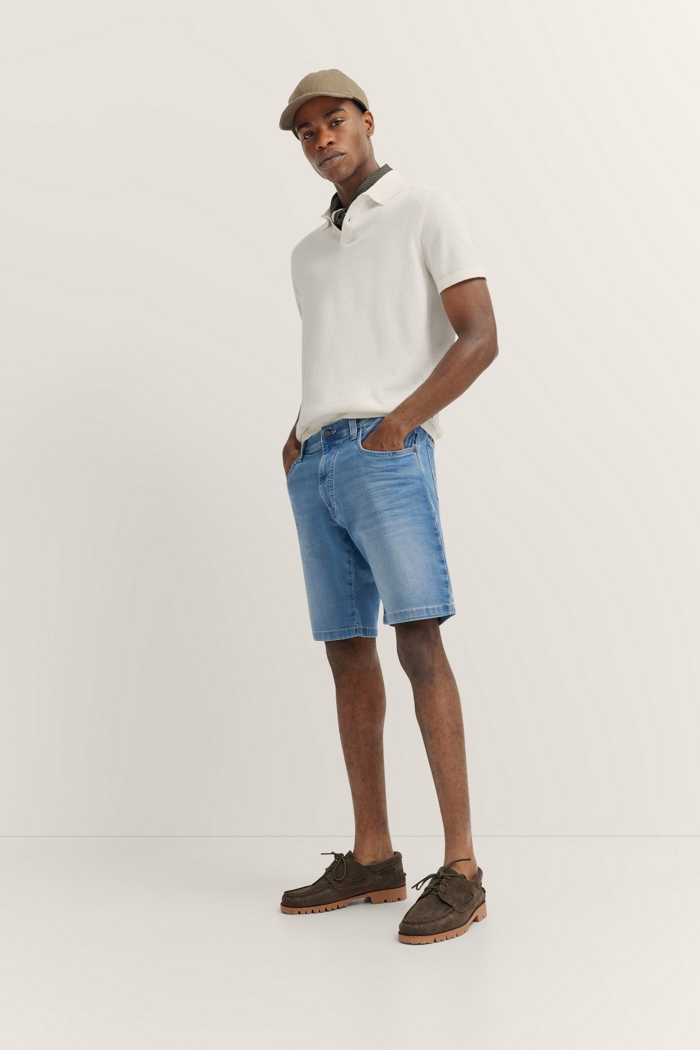 bugatti Bermudas im Used-Wash-Design