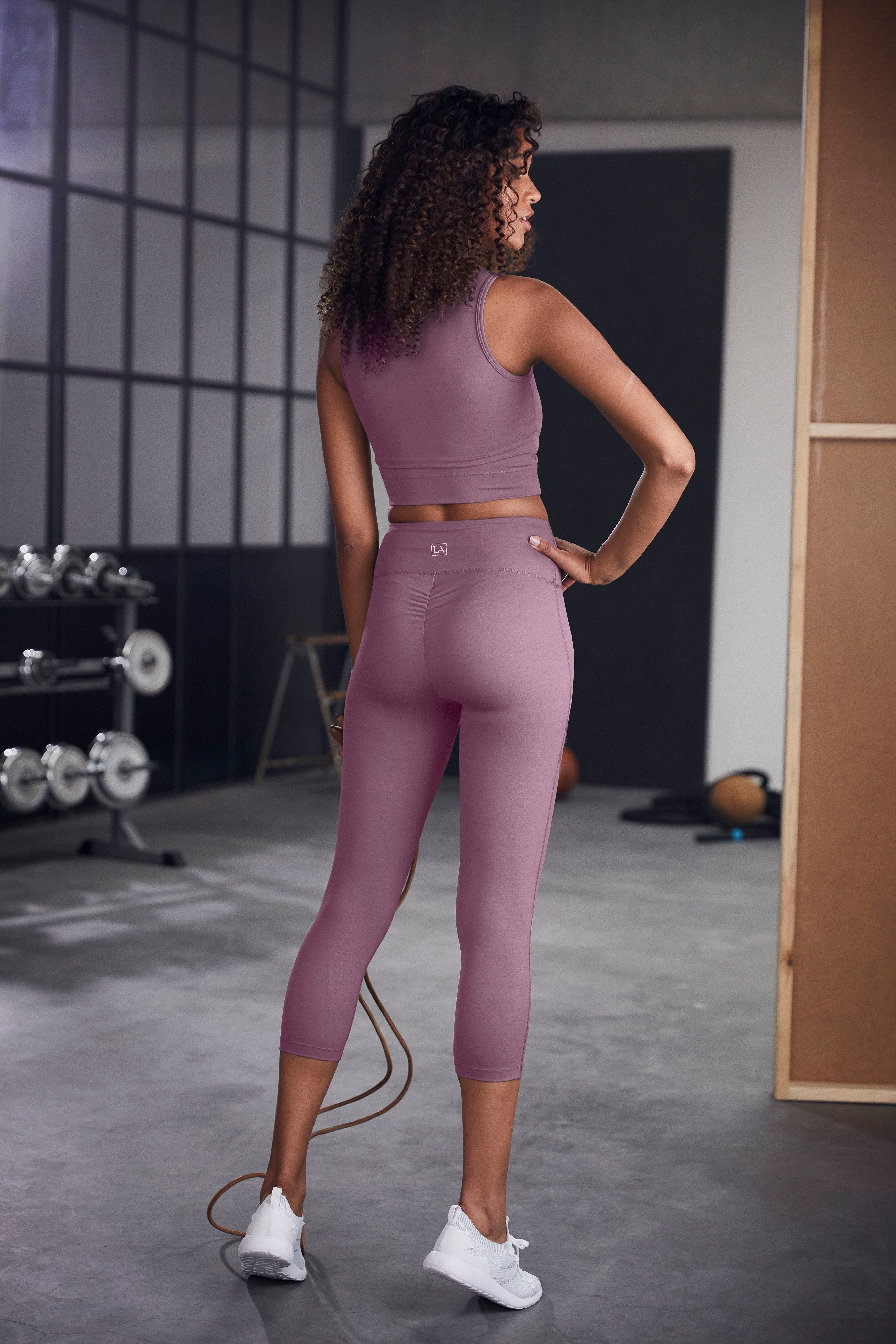 LASCANA ACTIVE Caprileggings mit kleiner Raffung, Loungewear