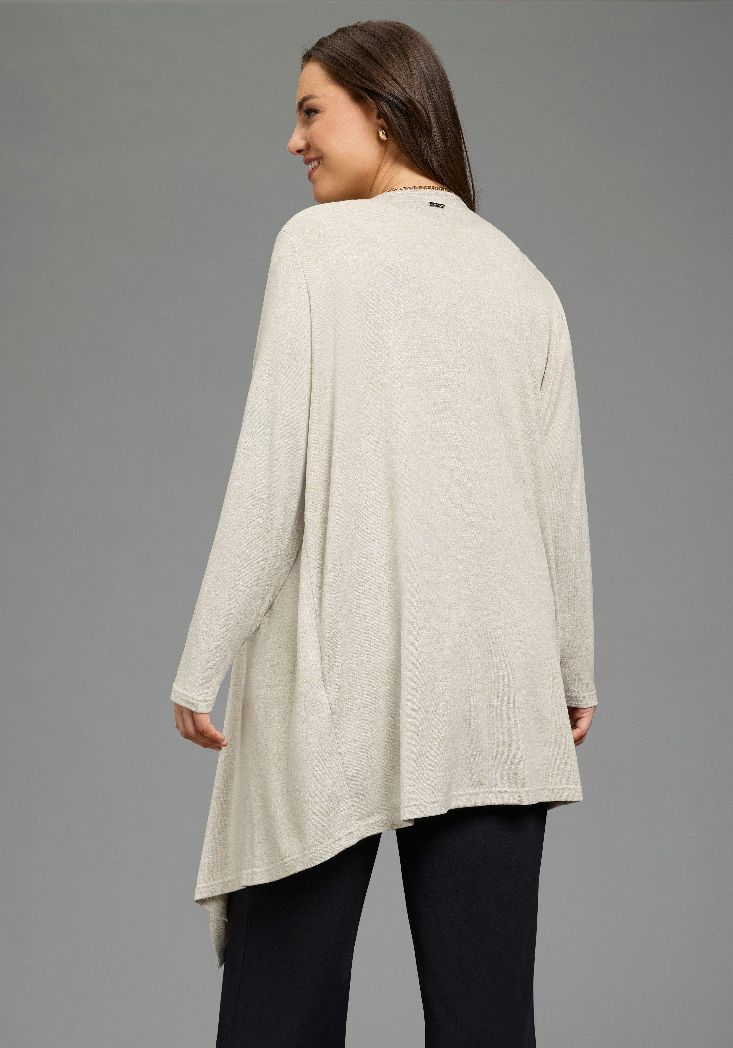 Laura Scott CURVE Strickjacke aus leichtem Jersey Tshirt Material mit Wasserfallausschnitt, aus angenehm weichem Viskose-Jersey