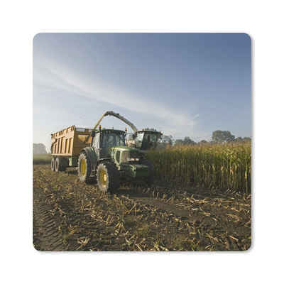 MuchoWow Gaming Mauspad Traktor - Anhänger - Mais - Grün - Landleben (1-St), Gaming, Rutschfester Unterseite, Mausunterlage, 80x80 cm, XXL, Großes