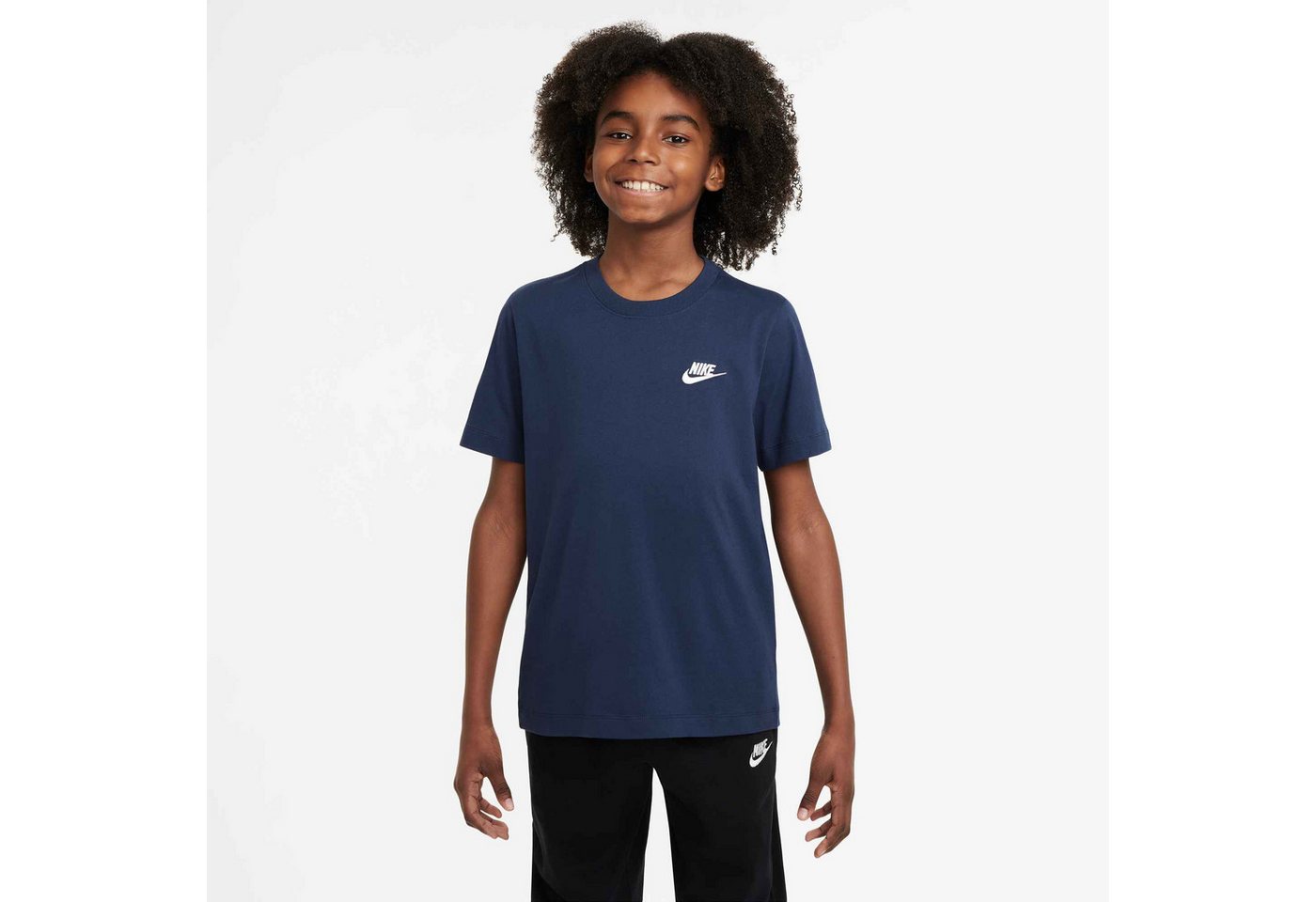 Nike Sportswear T-Shirt K NSW TEE EMB FUTURA LBR Für Kinder und Jugendliche