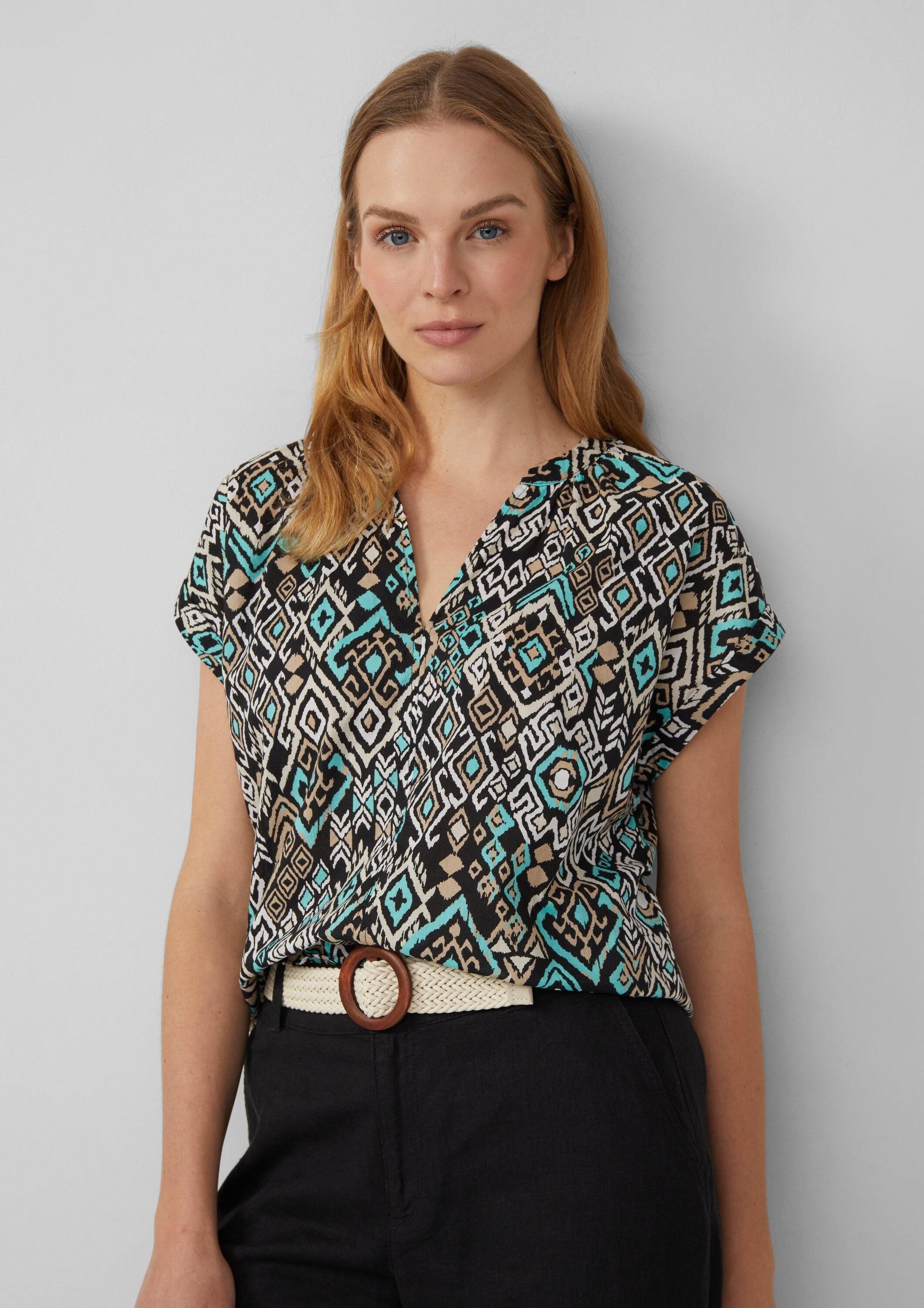 s.Oliver Kurzarmbluse Bluse Leichte Baumwoll-Bluse mit All-over-Print