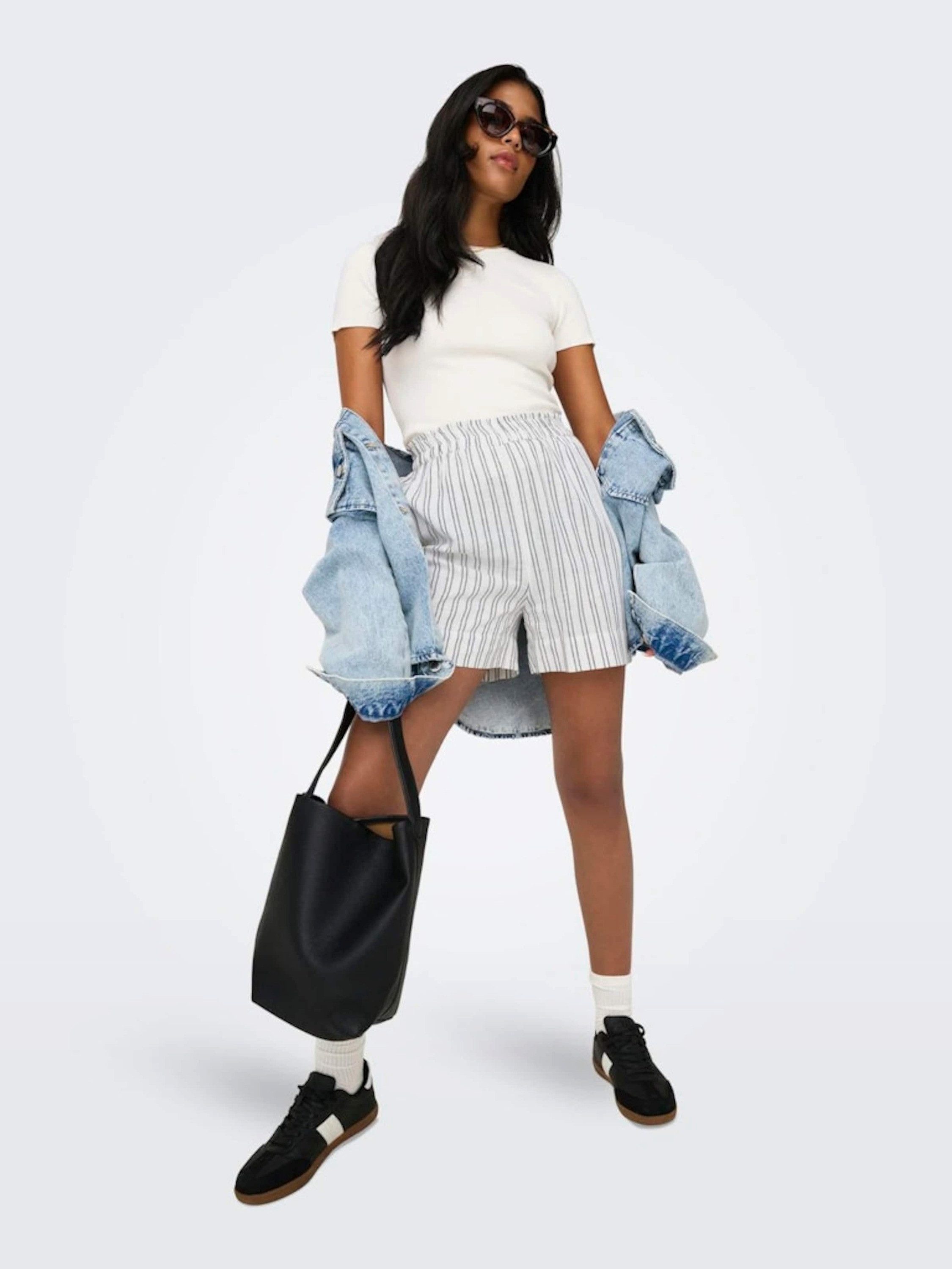 ONLY Shorts TOKYO (1-tlg) Drapiert/gerafft günstig online kaufen