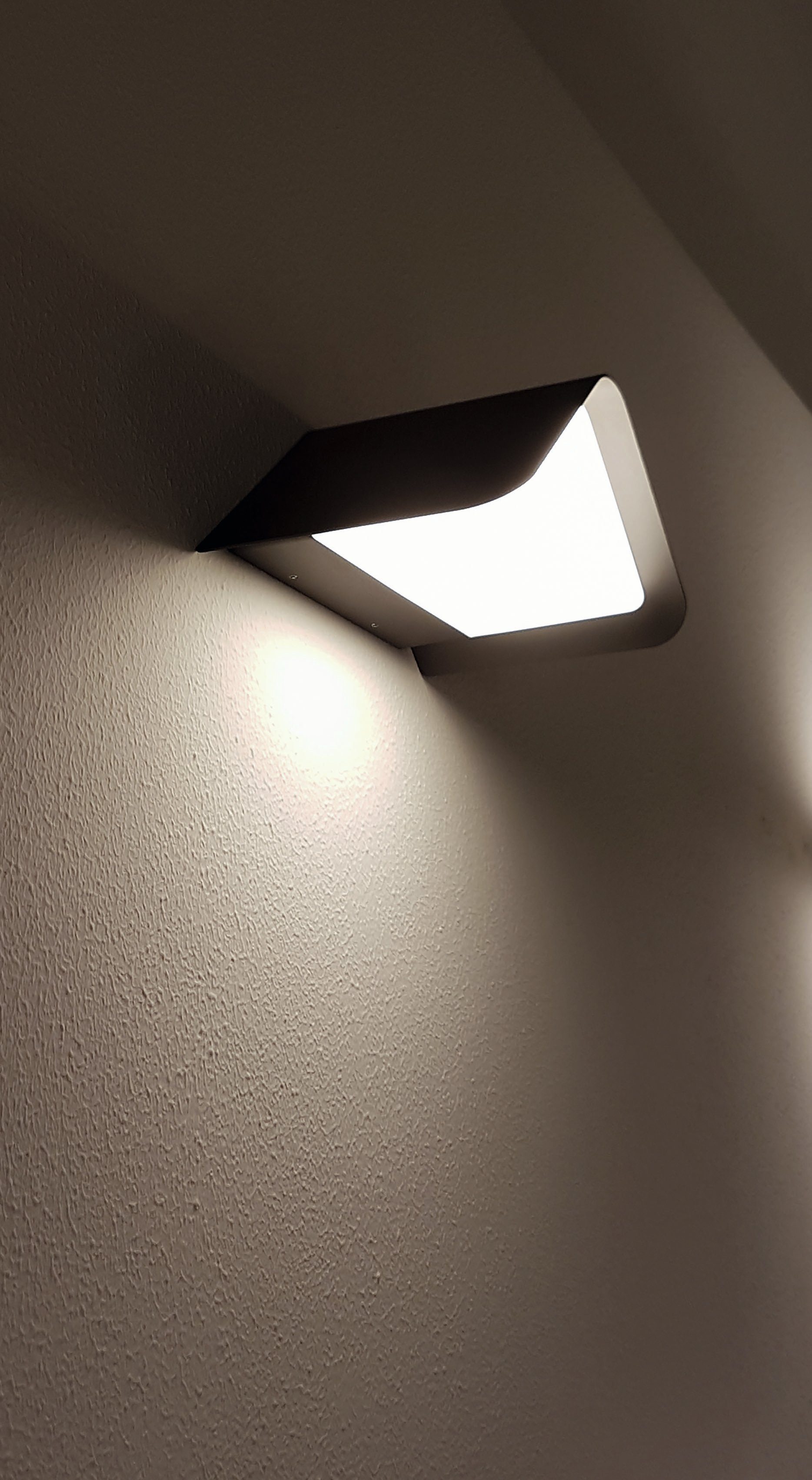 HEITRONIC LED Wandleuchte Java, LED Lichtaustritt Außenlampe, integriert, Wandlampe, unten und nach matter Warmweiß, fest vorne
