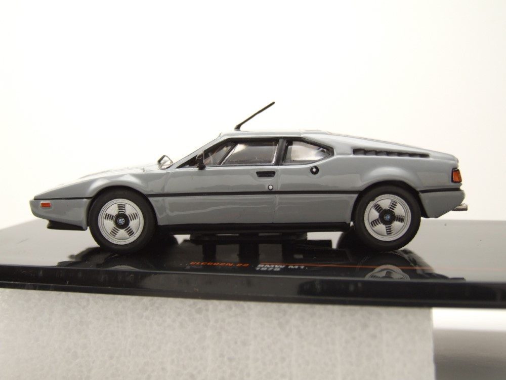 ixo Models Modellauto BMW M1 1978 grau, Maßstab 1:43