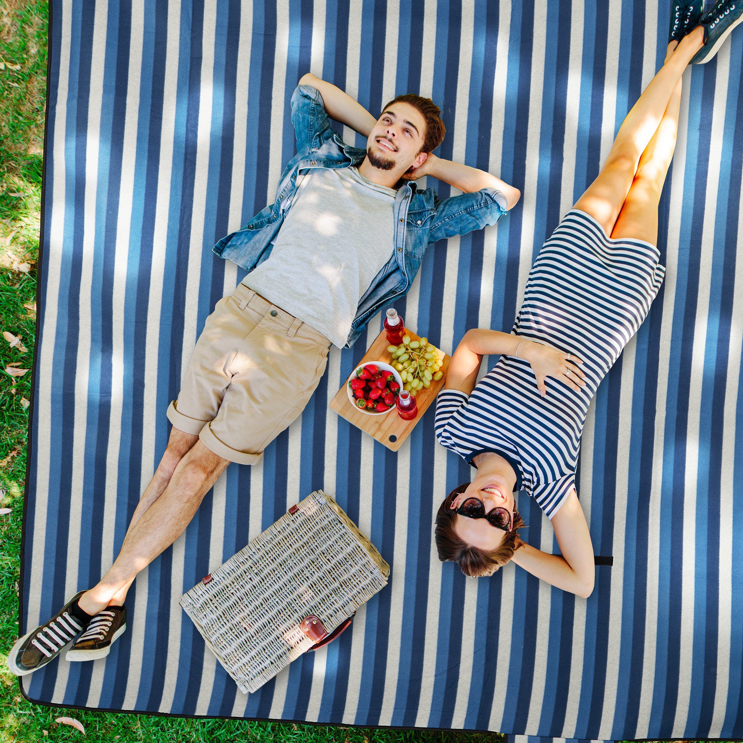 Picknickdecke Picknickdecke mit Streifen relaxdays blau