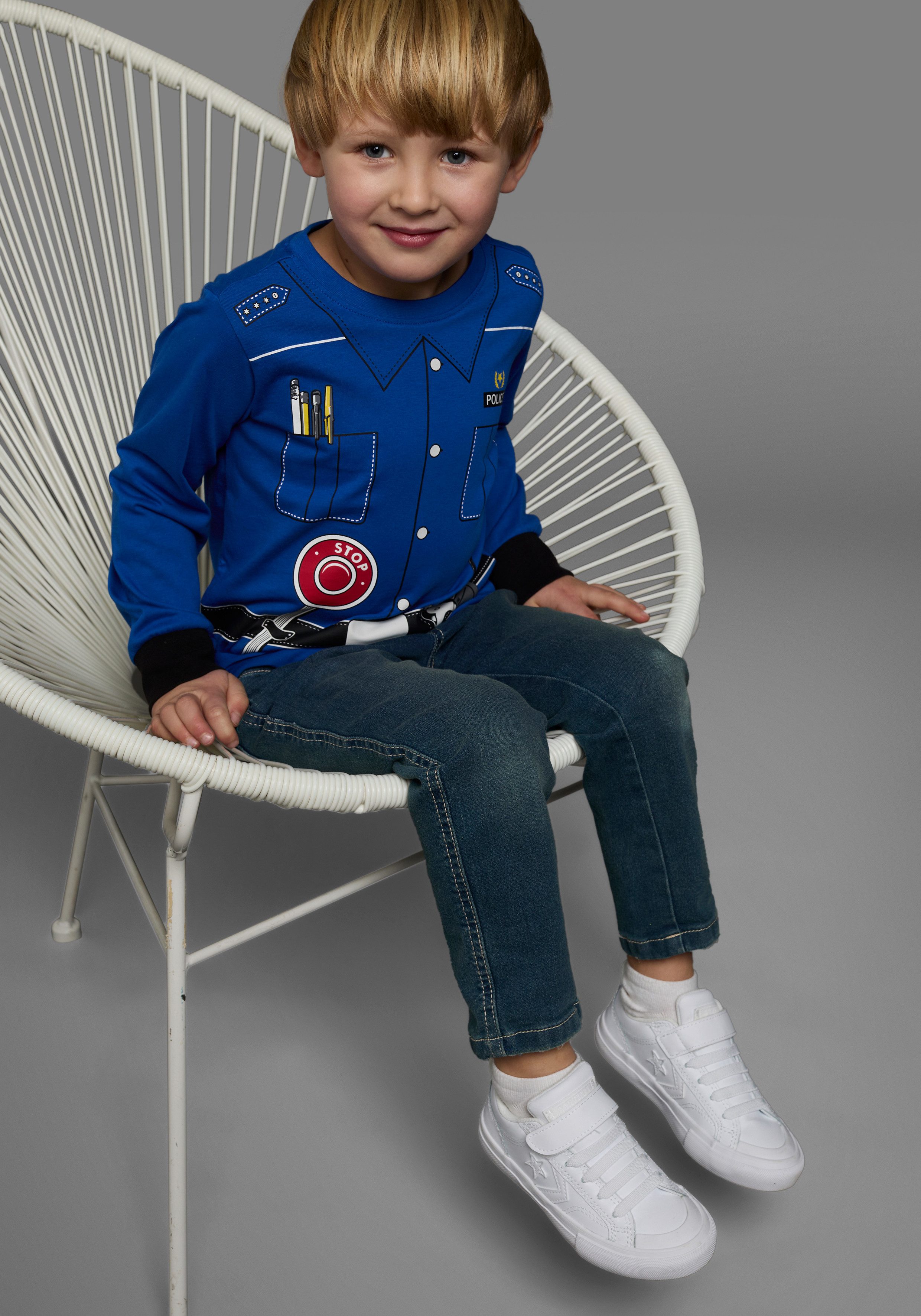 KIDSWORLD Langarmshirt POLIZEI Langarm, Basic-Passform, bedruckt, Rundhalsausschnitt