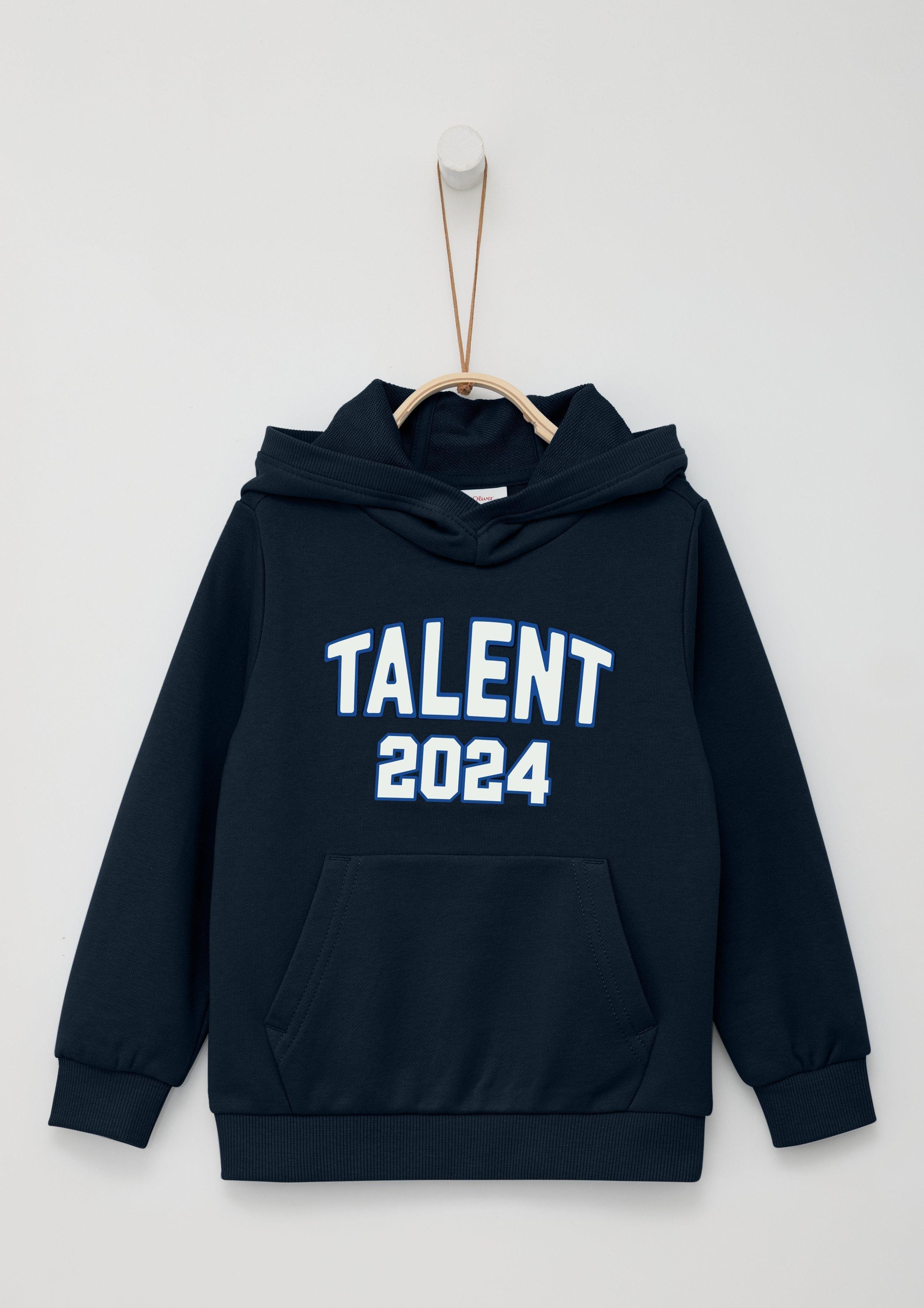 Sweatshirt Kapuzensweatshirt mit Garment Dye und Frontprint
