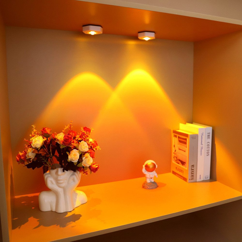 MUPOO Unterschrankleuchte LED-Spots Batteriebetrieben 1/2/4er-Pack, Kabellose Schrankbeleuchtung, Sonnenuntergang Rot, LED fest integriert, 6 Farben Dimmbar & Selbstklebend für Küche, Flur, Vitrine