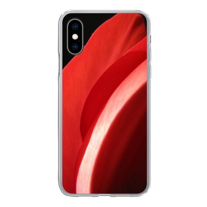MuchoWow Handyhülle Nahaufnahme des Kopfes einer roten Tulpe vor einem schwarzen Handyhülle Apple iPhone X/10 Smartphone-Bumper Print Handy
