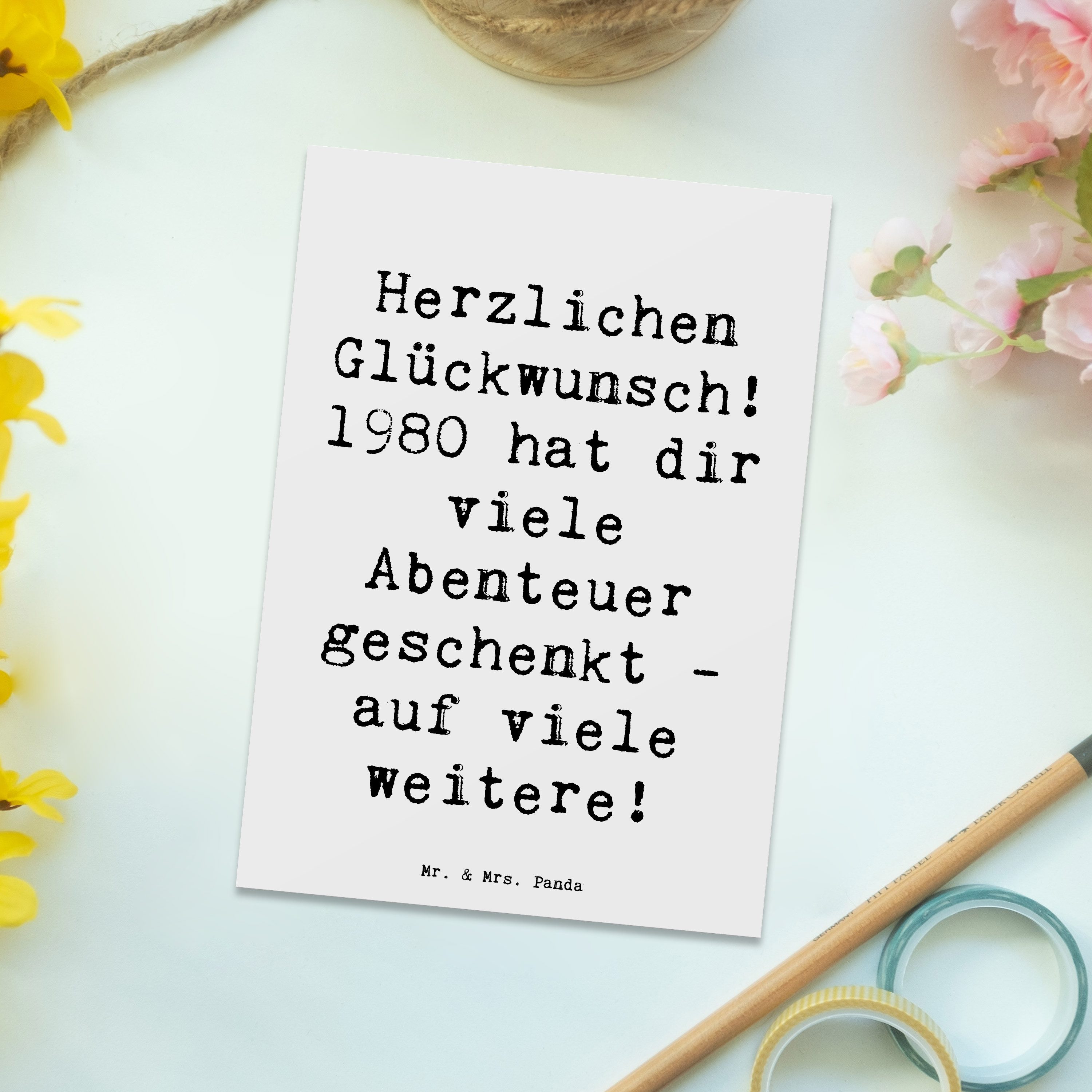 Thumbnail - Mr. & Mrs. Panda Postkarte Spruch 1980 Geburtstag Abenteuer - Weiß - Geschenk, Lebensreise, Einl