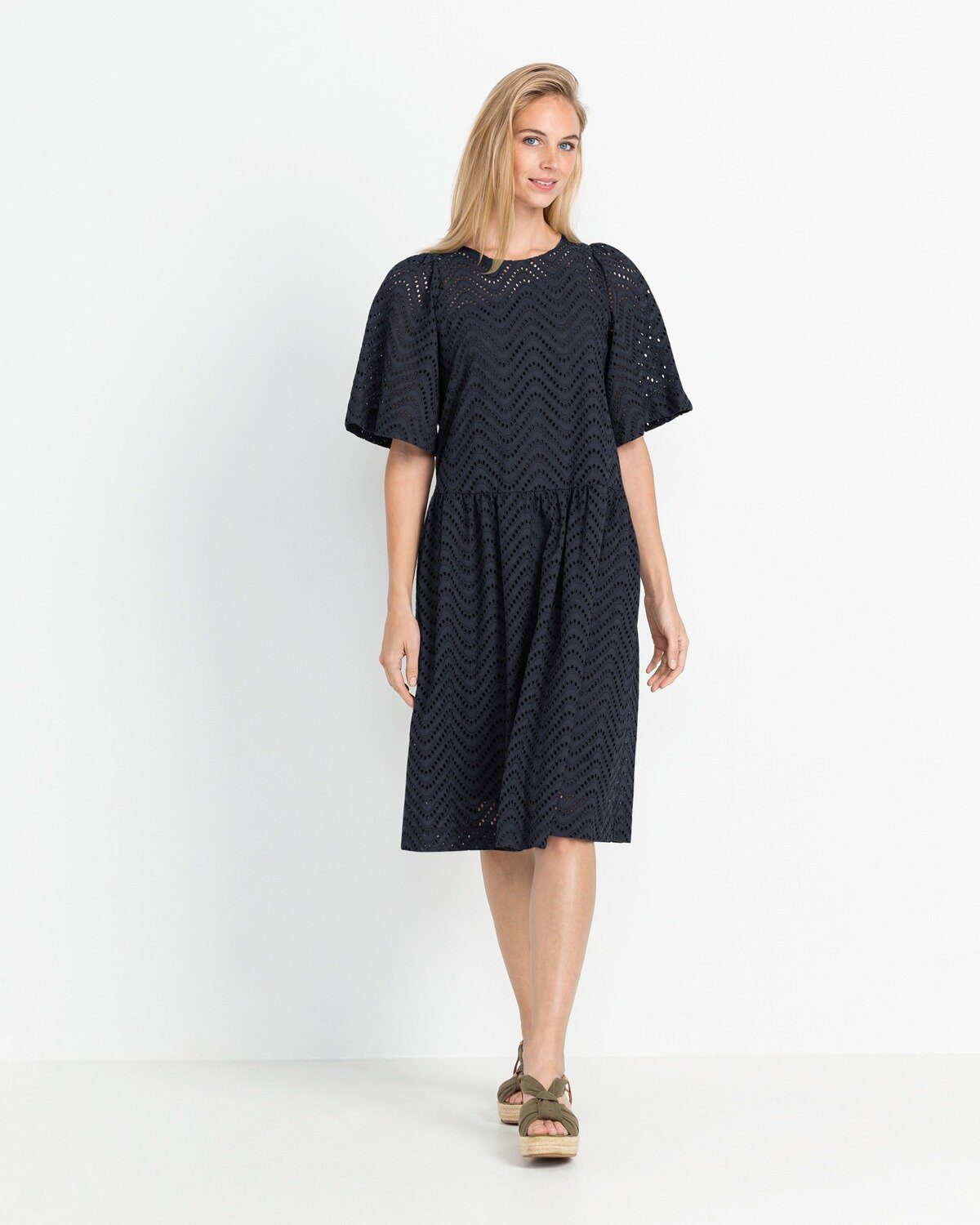 seidensticker Midikleid Kleid mit Lochmuster günstig online kaufen