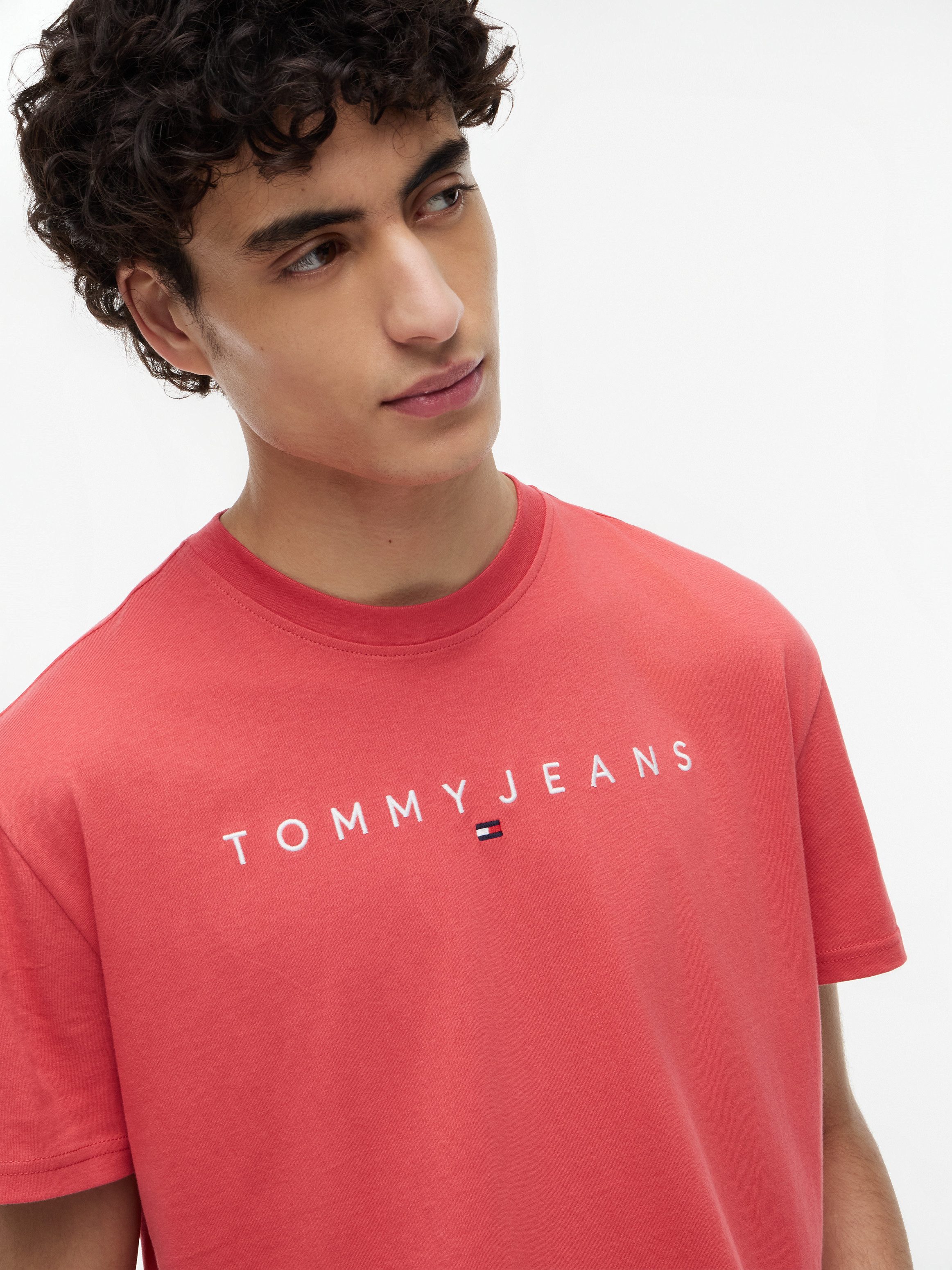 Tommy Jeans T-Shirt TJM REGULAR LINEAR LOGO EXT Rundhals, Regular Fit – Bild 3 von 5