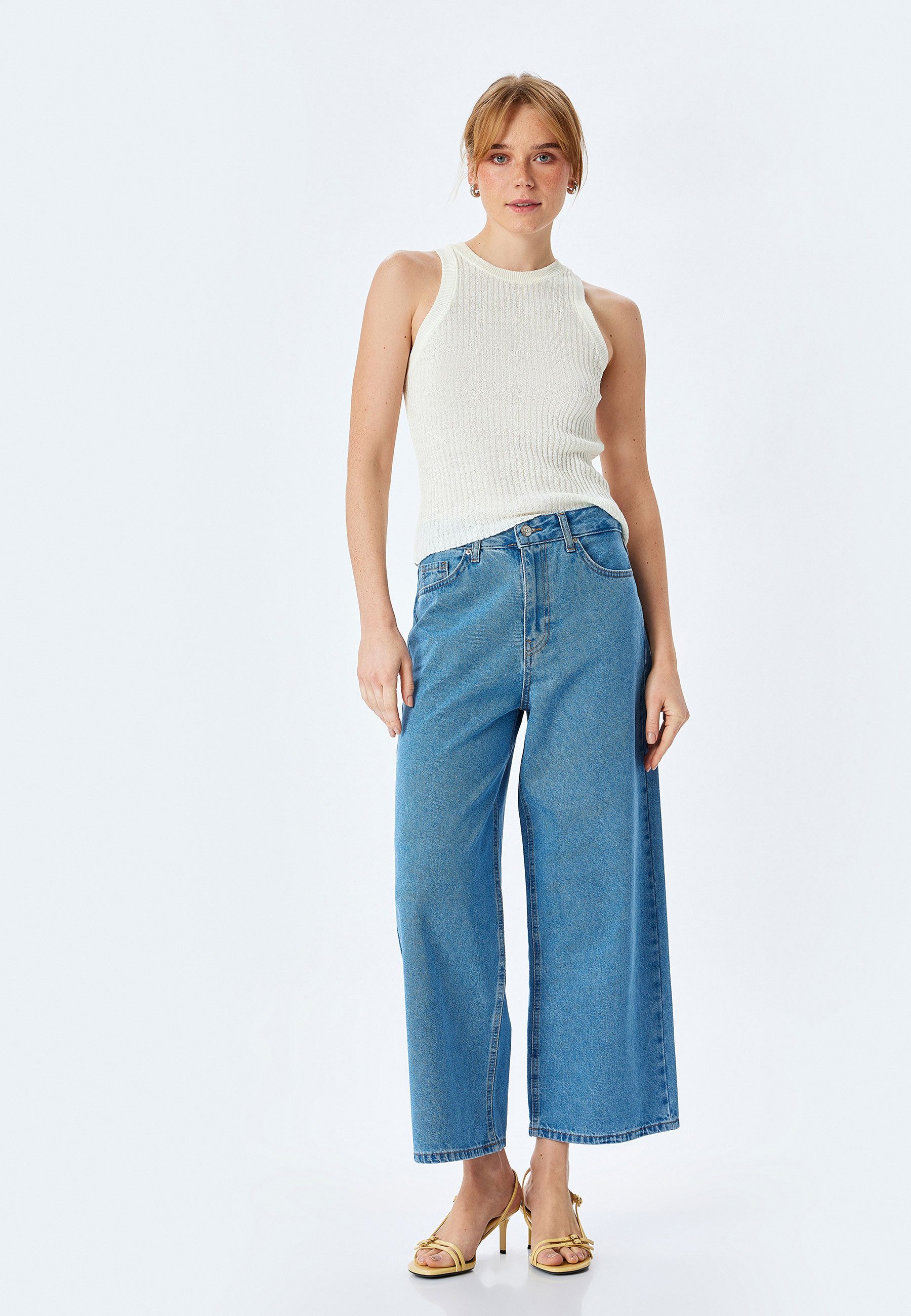 Koton Regular-fit-Jeans Denim Crop Wide Leg Regular-fit-Jeans