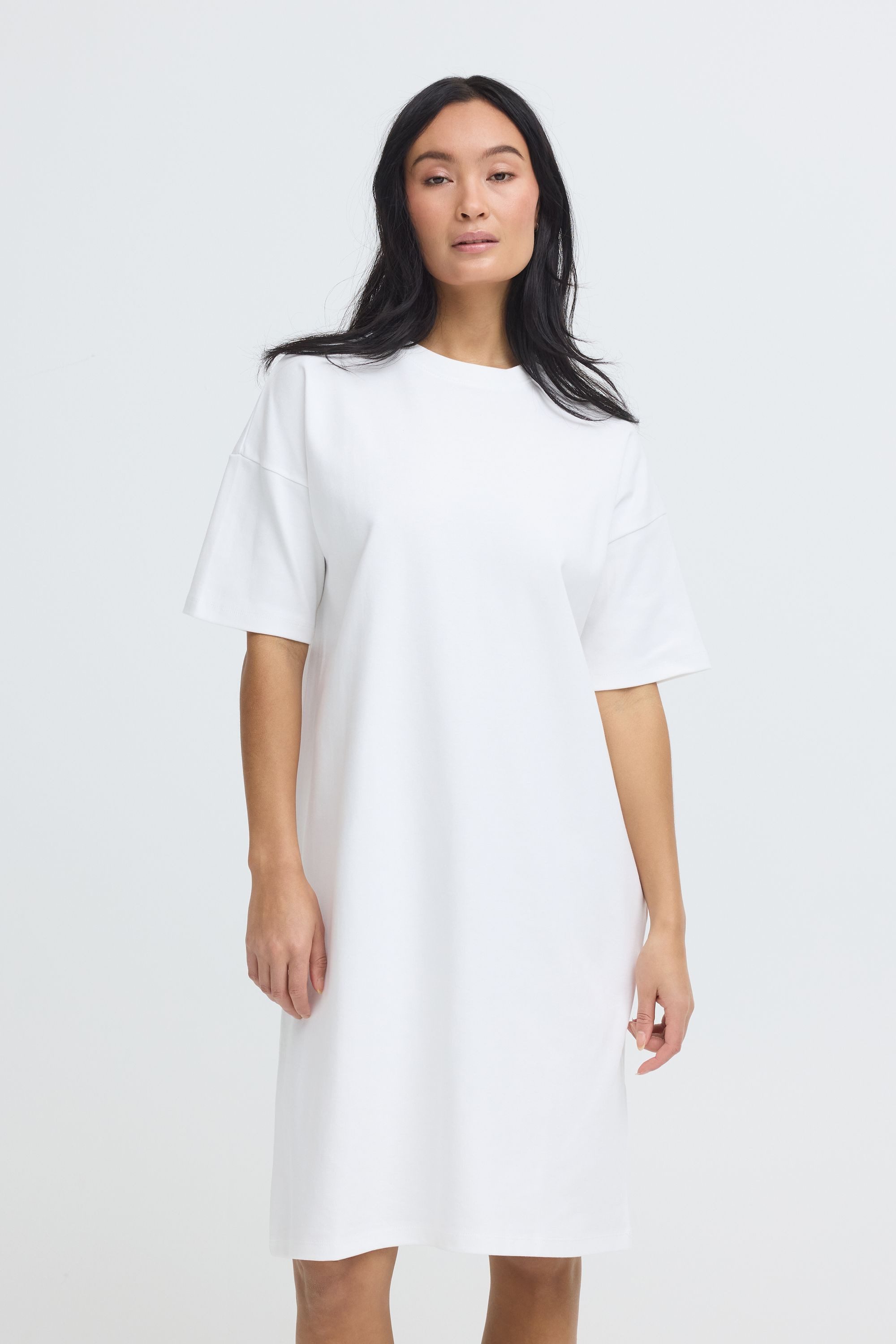 OXMO Minikleid OXNSandy Schlichtes T-Shirt-Kleid mit Rundhals-Ausschnitt