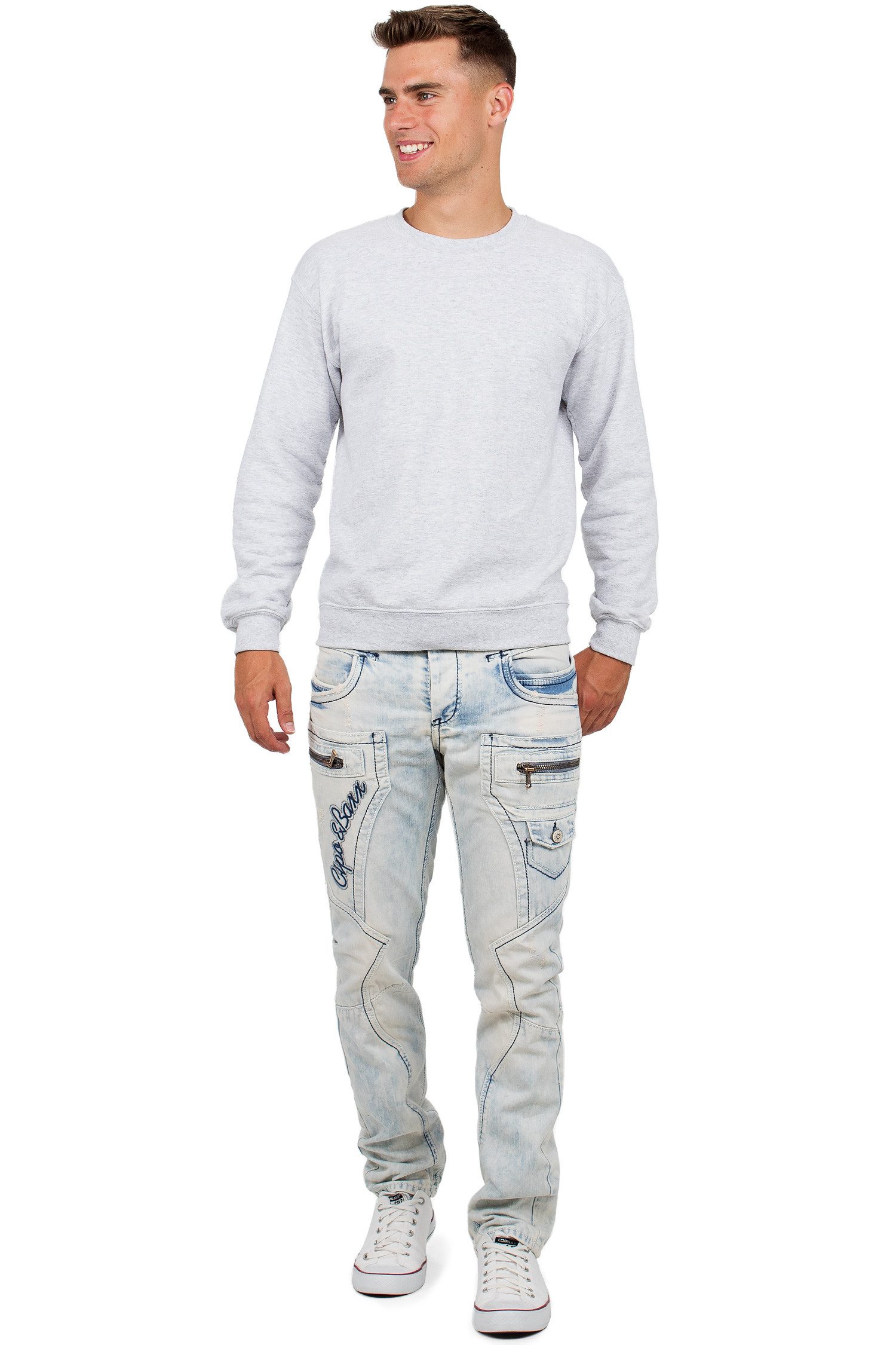 Cipo & Baxx Bikerjeans Herren Hose BA-CD272 mit Verzierungen und Reißversch günstig online kaufen