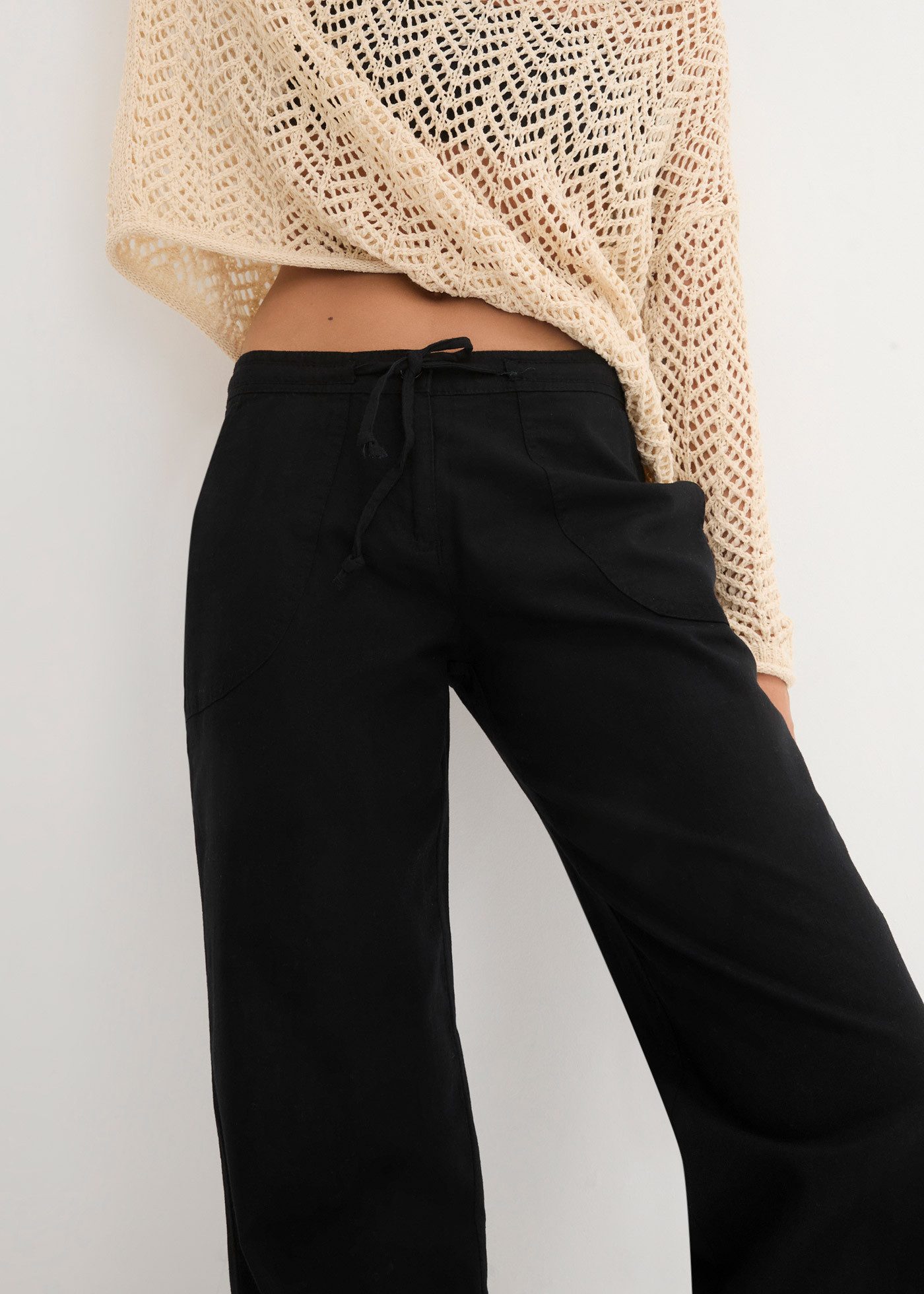 bonprix Leinenhose Loose Fit, mit Kordelzugbund, mit Eingrifftaschen, mit Gesäßtaschen