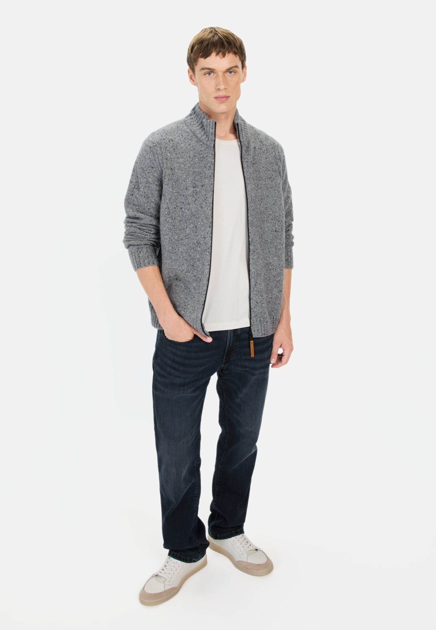 camel active Strickjacke aus nachhaltiger Merinowolle Langarm Stehkragen Stehkragen