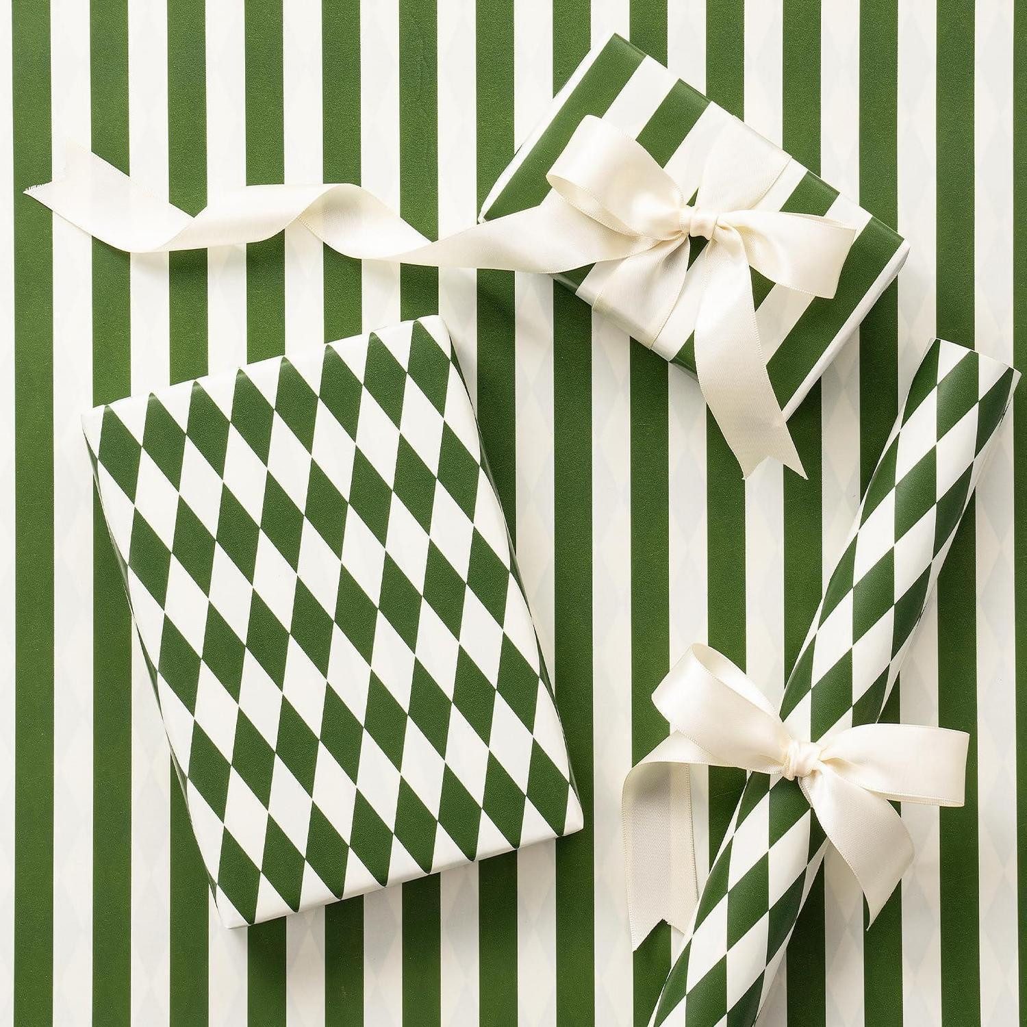 LuxusKollektion Geschenkpapier Geschenkpapier doppelseitig Oliv Creme, (1St)
