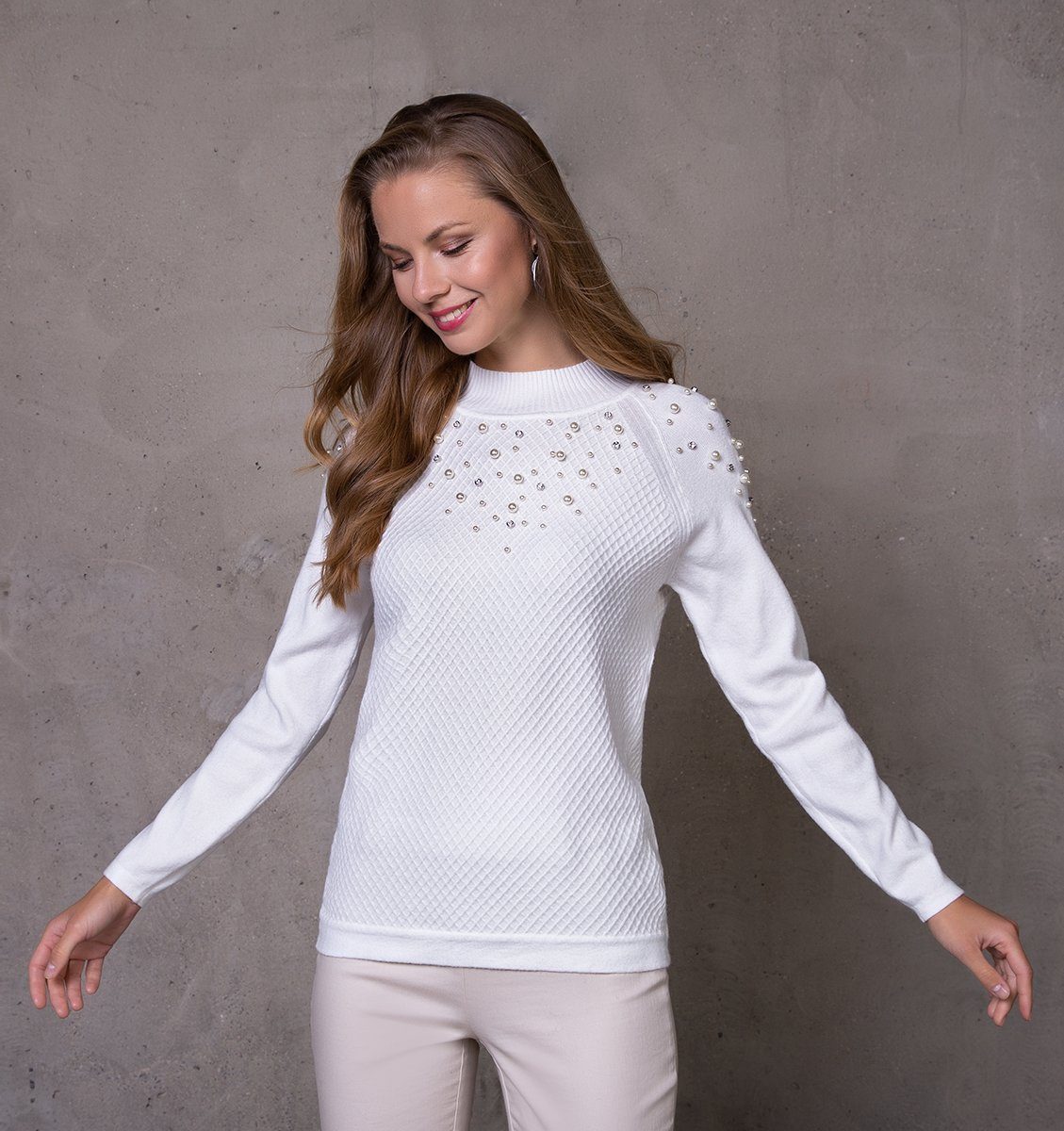 Passioni Strickpullover mit Rautenmuster und edler Perlenverzierung günstig online kaufen