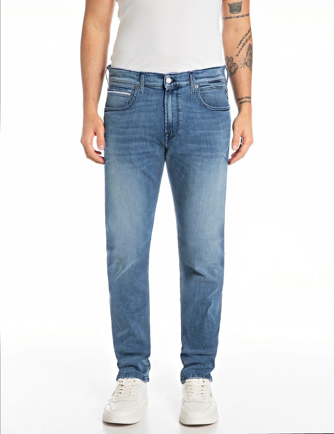 Replay Straight-Jeans GROVER in vielen verschiedenen Waschungen, mit Stretch