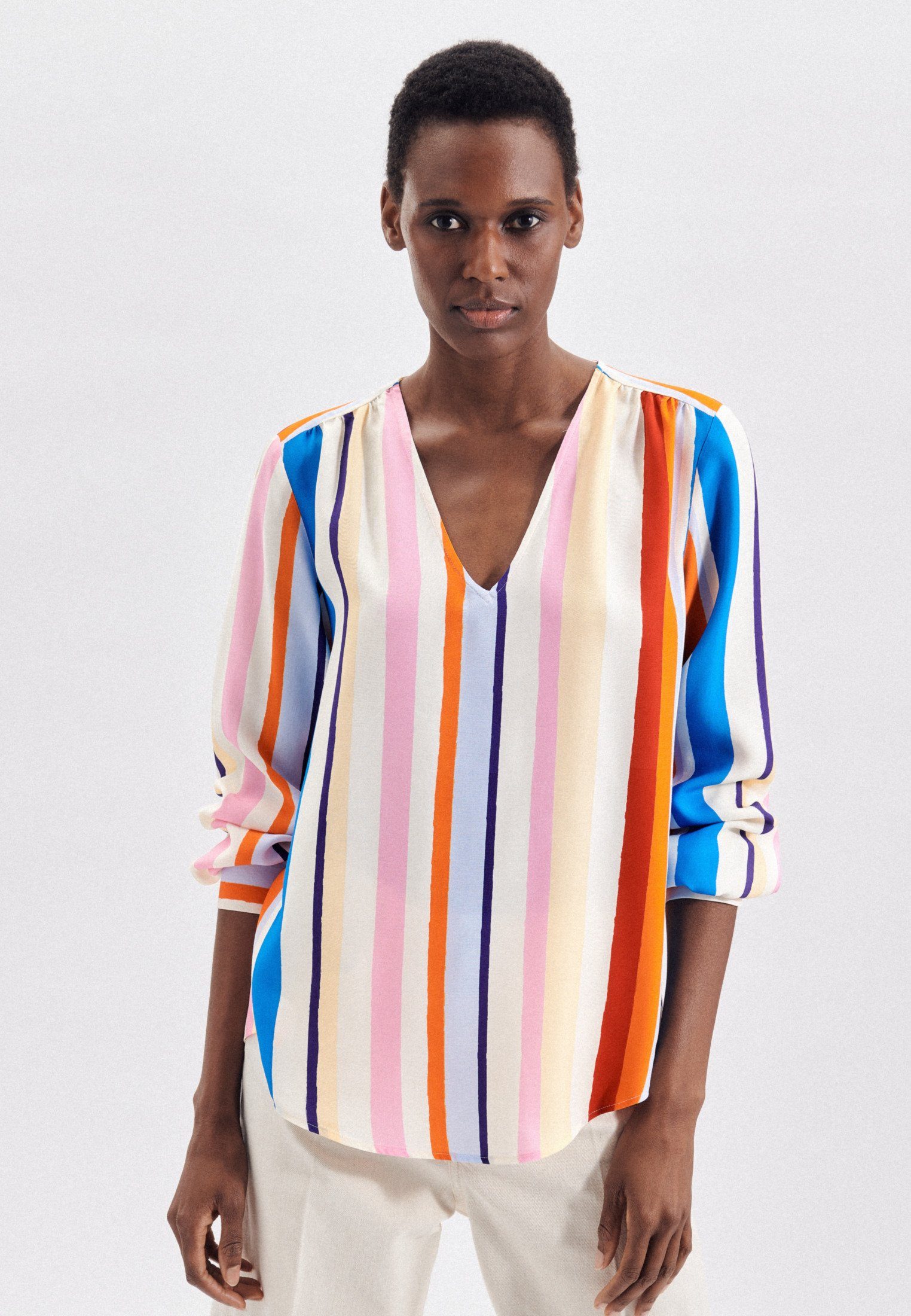 Shirtbluse Schwarze Rose