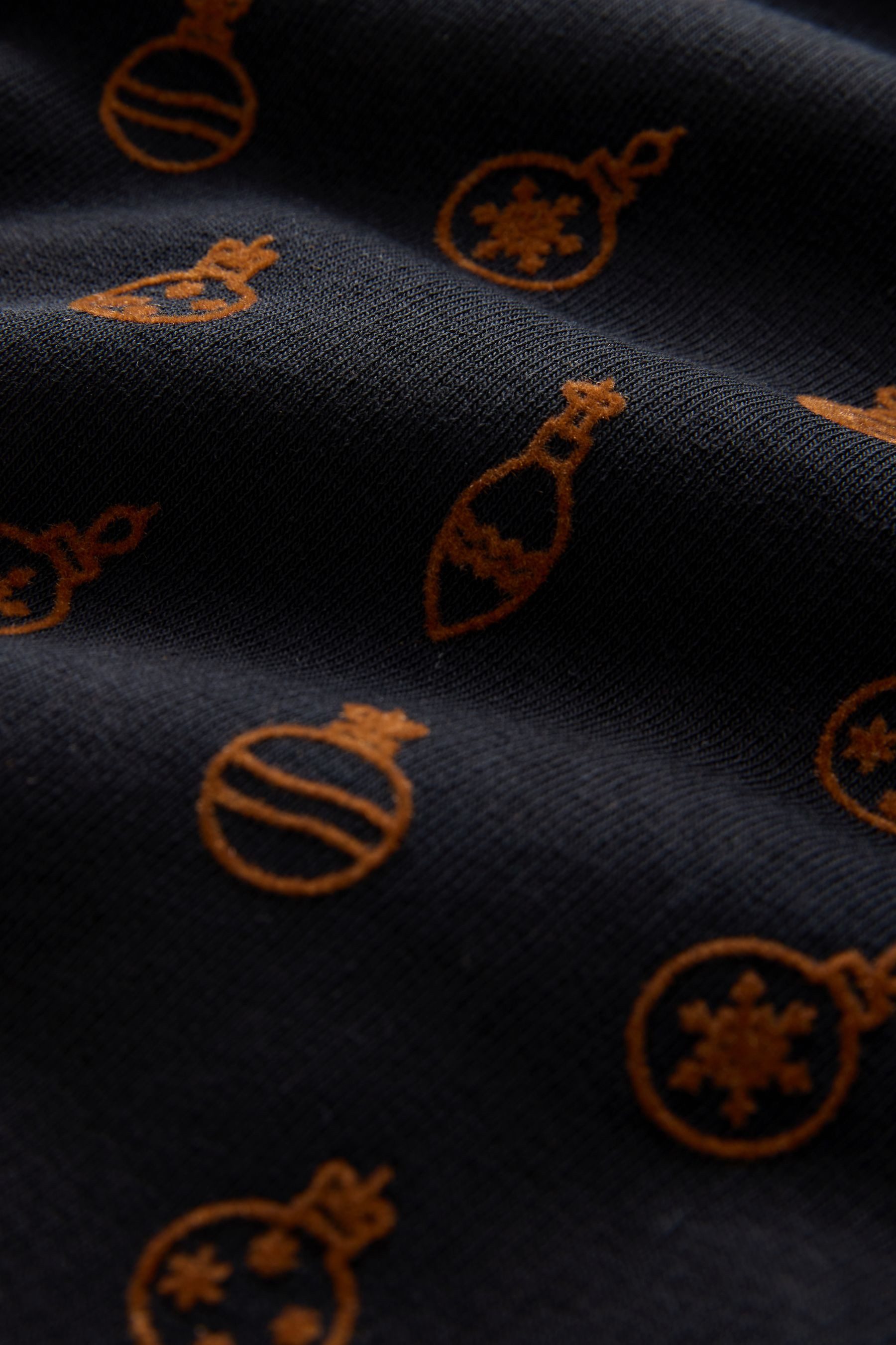 Next Sweater Rundhals-Sweatshirt mit weihnachtlichem Muster (1-tlg) günstig online kaufen