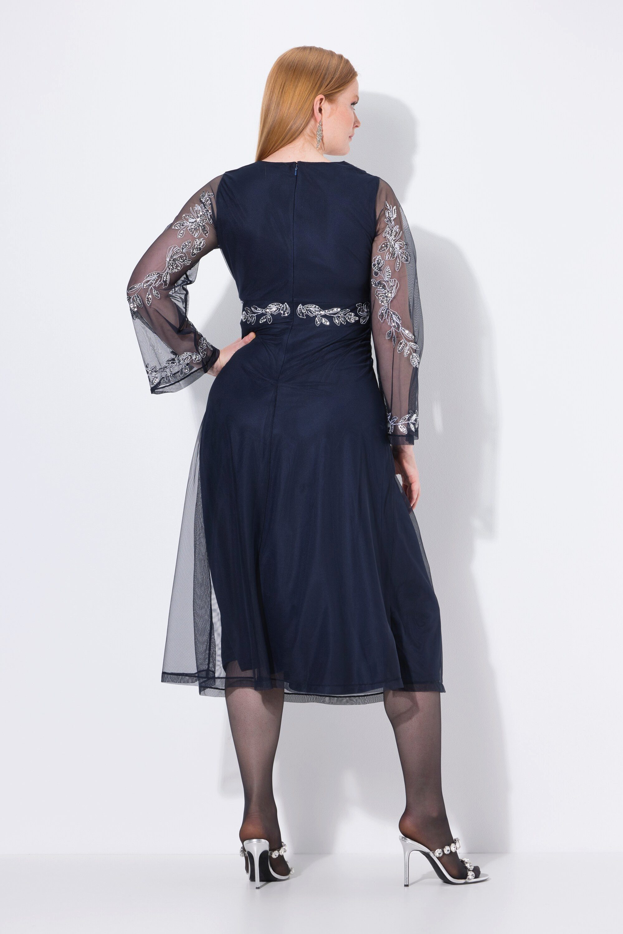 Ulla Popken Maxikleid Abendkleid Stickerei V-Ausschnitt Langarm