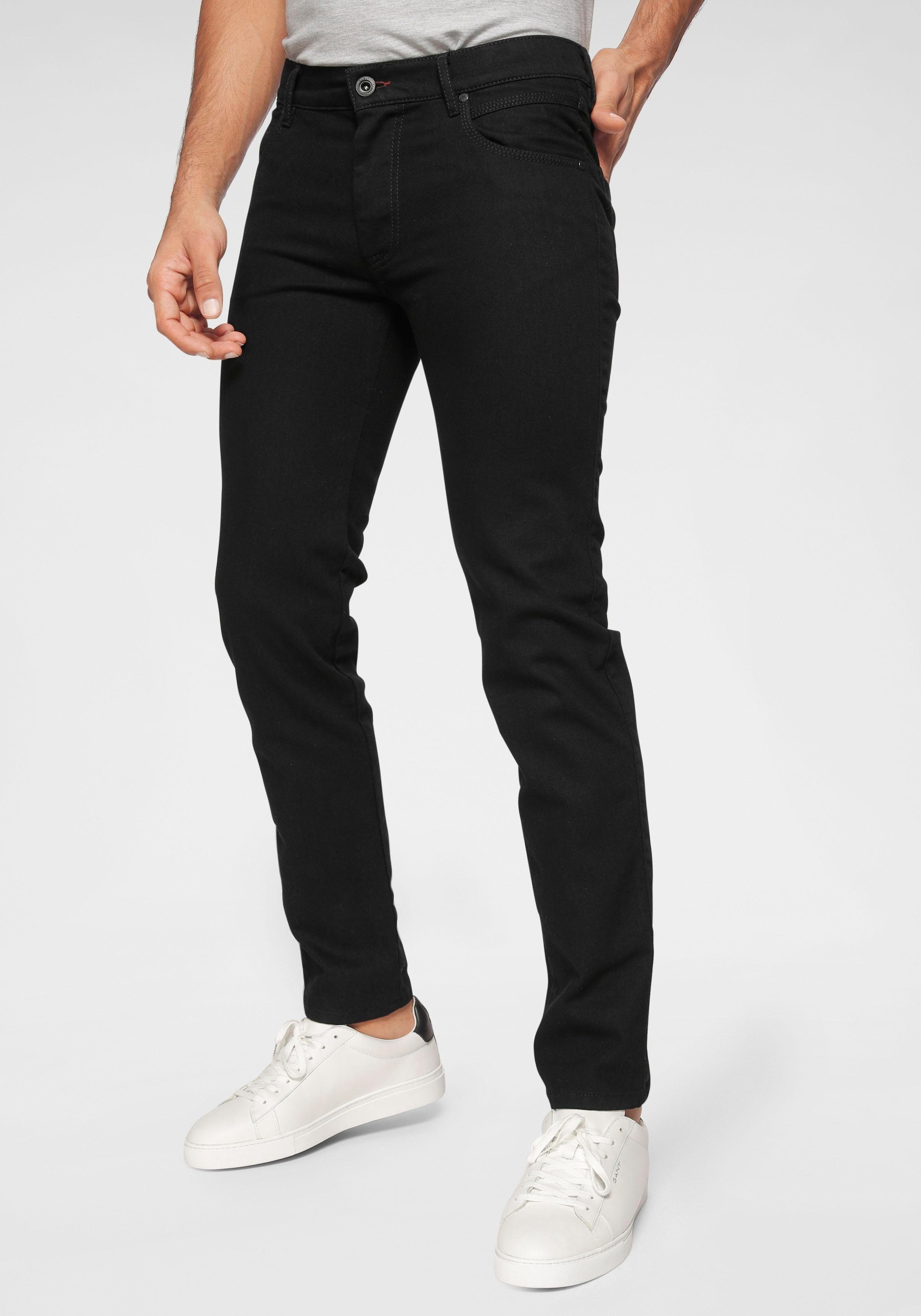 bugatti an sich black34 Flexcity Bewegung der Regular-fit-Jeans passt