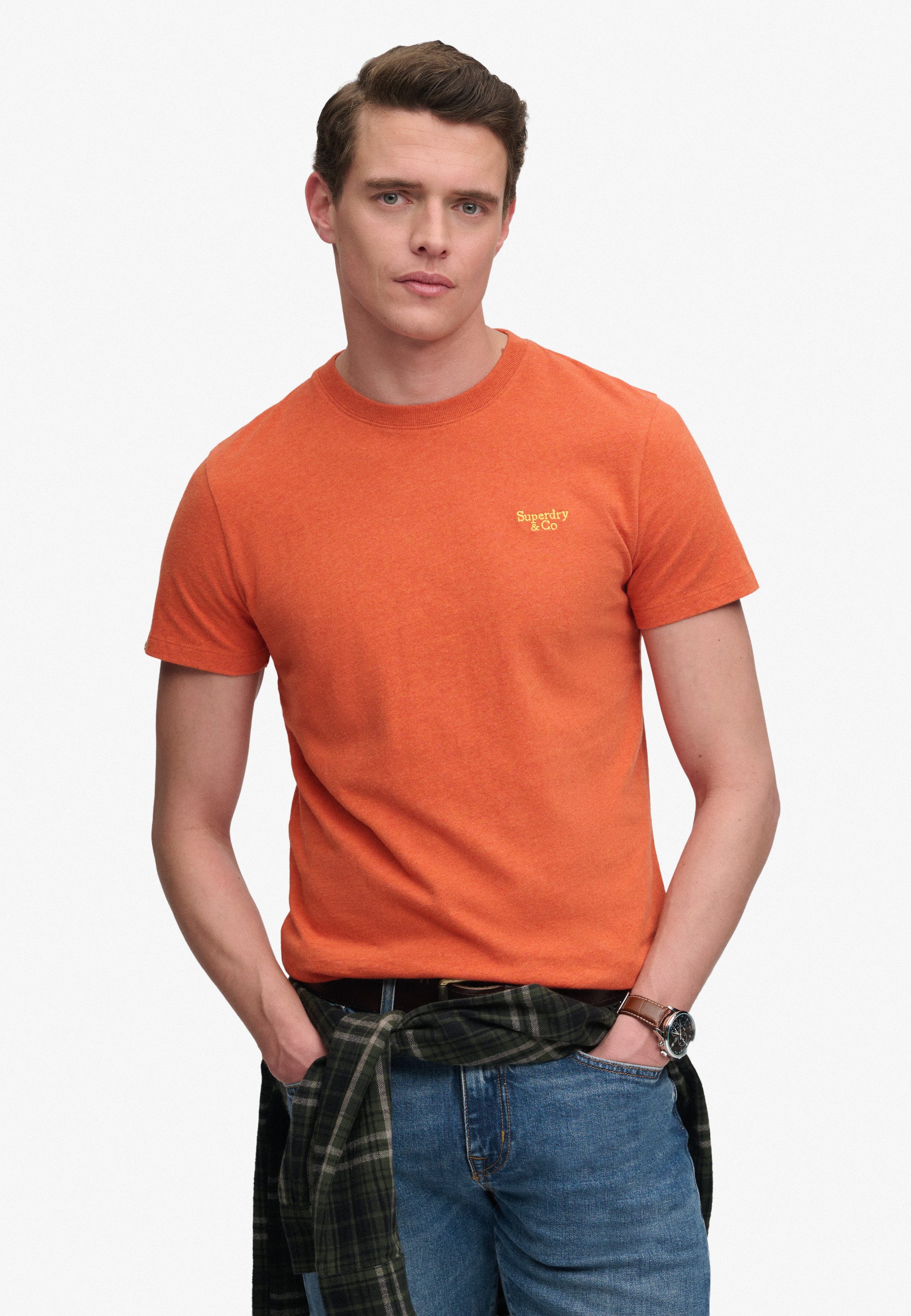 Superdry Herren Essential Serif Logo T-shirt Schmale Passform Orange - Größe: XL