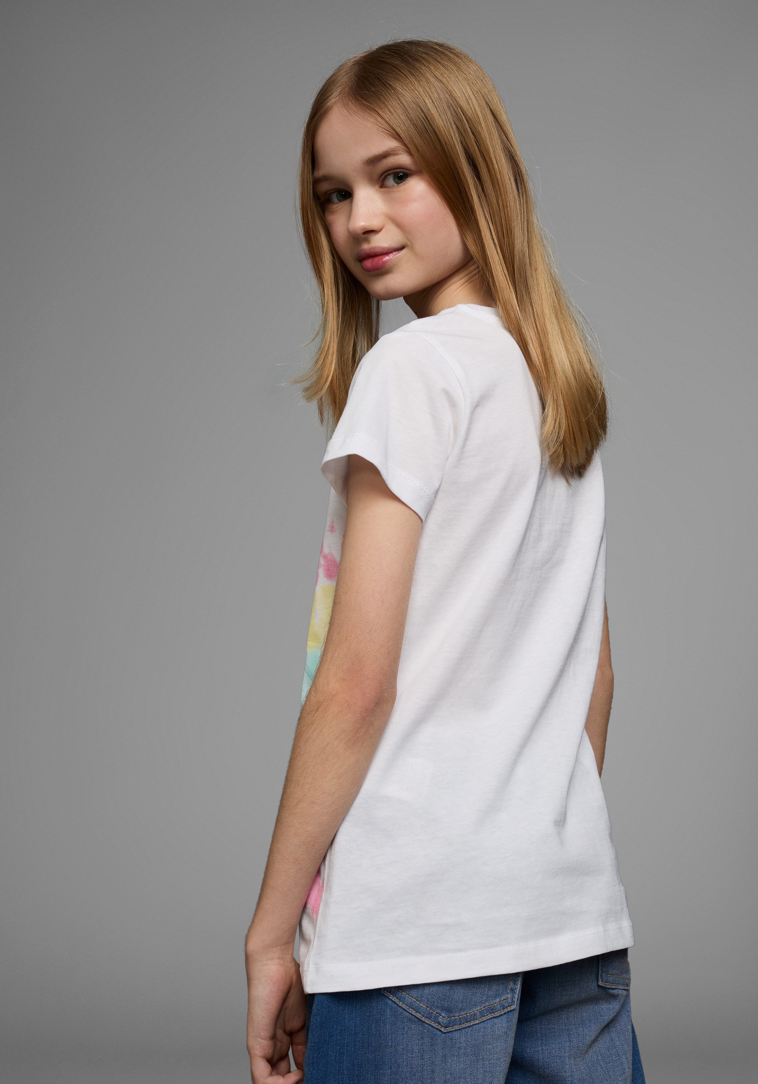 KIDSWORLD T-Shirt Shirt mit Regenbogen-Print Kurzarm, hüftlang geschnitten, bedruckt, Rundhals-Ausschnitt
