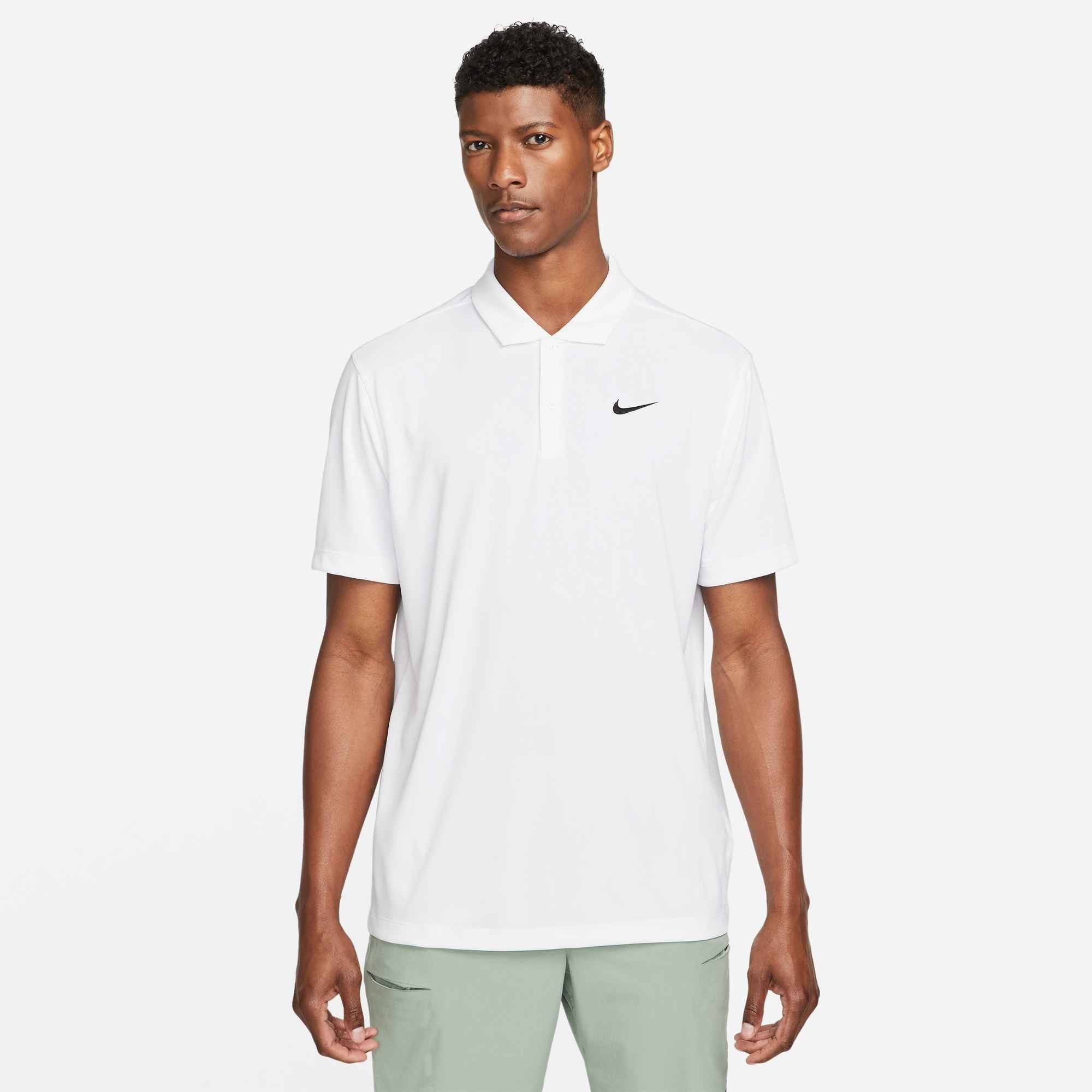 Nike Poloshirt NikeCourt Dri-FIT Men's Tennis Polo mit Polokragen, aus weichem Strickmaterial