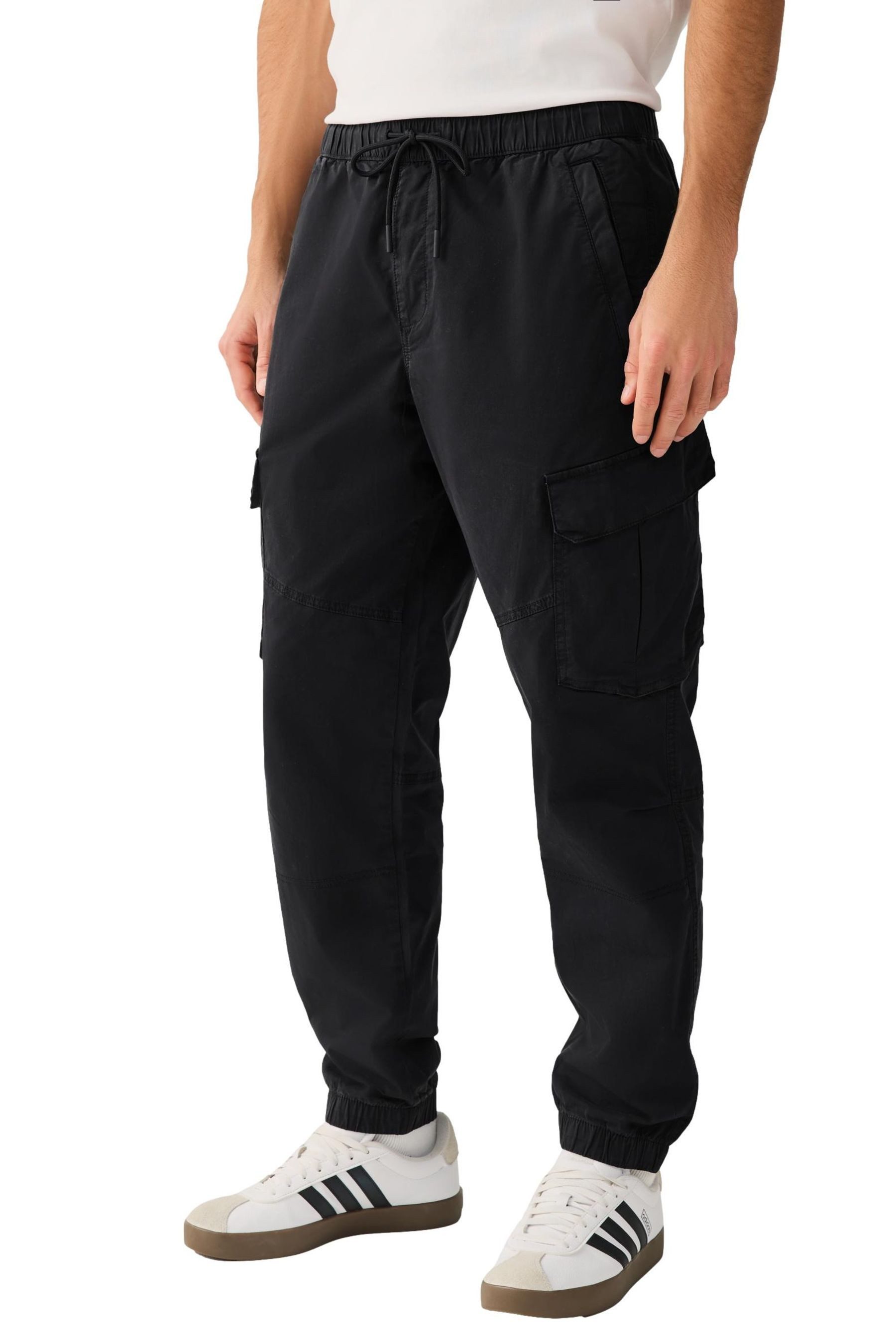 Next Cargohose Cargo-Hose aus Baumwollstretch Regular-Tapered Fit (1-tlg) günstig online kaufen