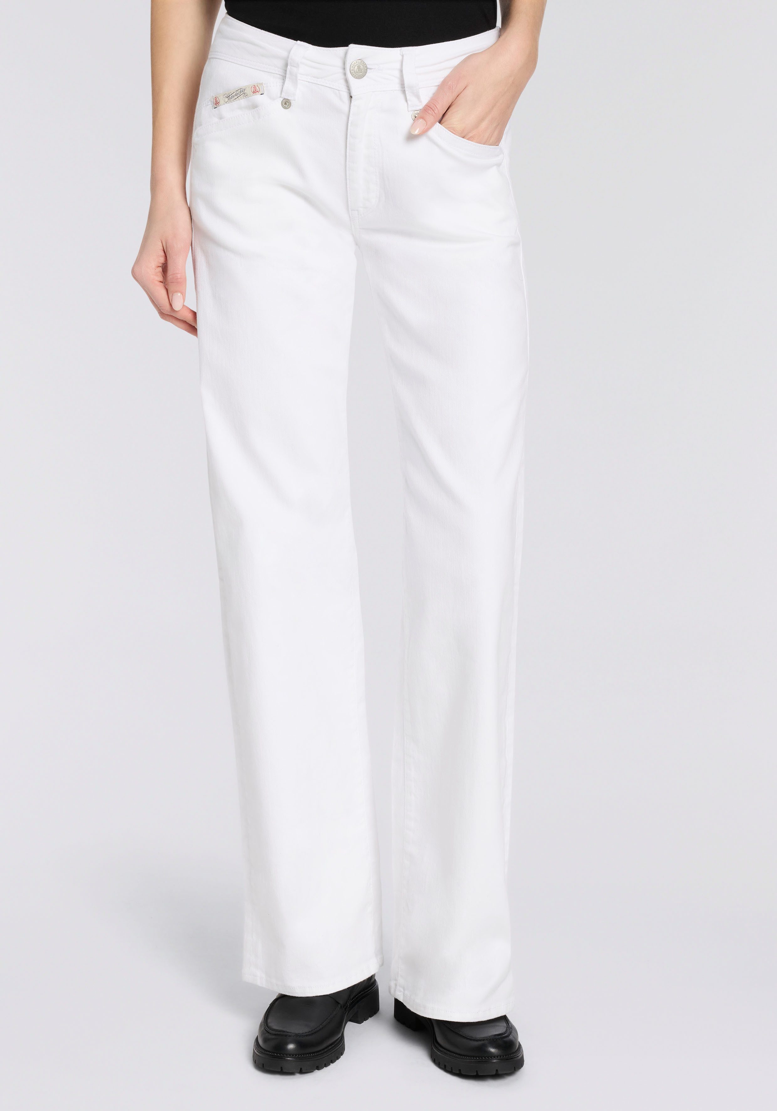 Herrlicher Straight-Jeans Prime New Denim White Stretch mit Spitzbund und Keileinsätzen, High Waist