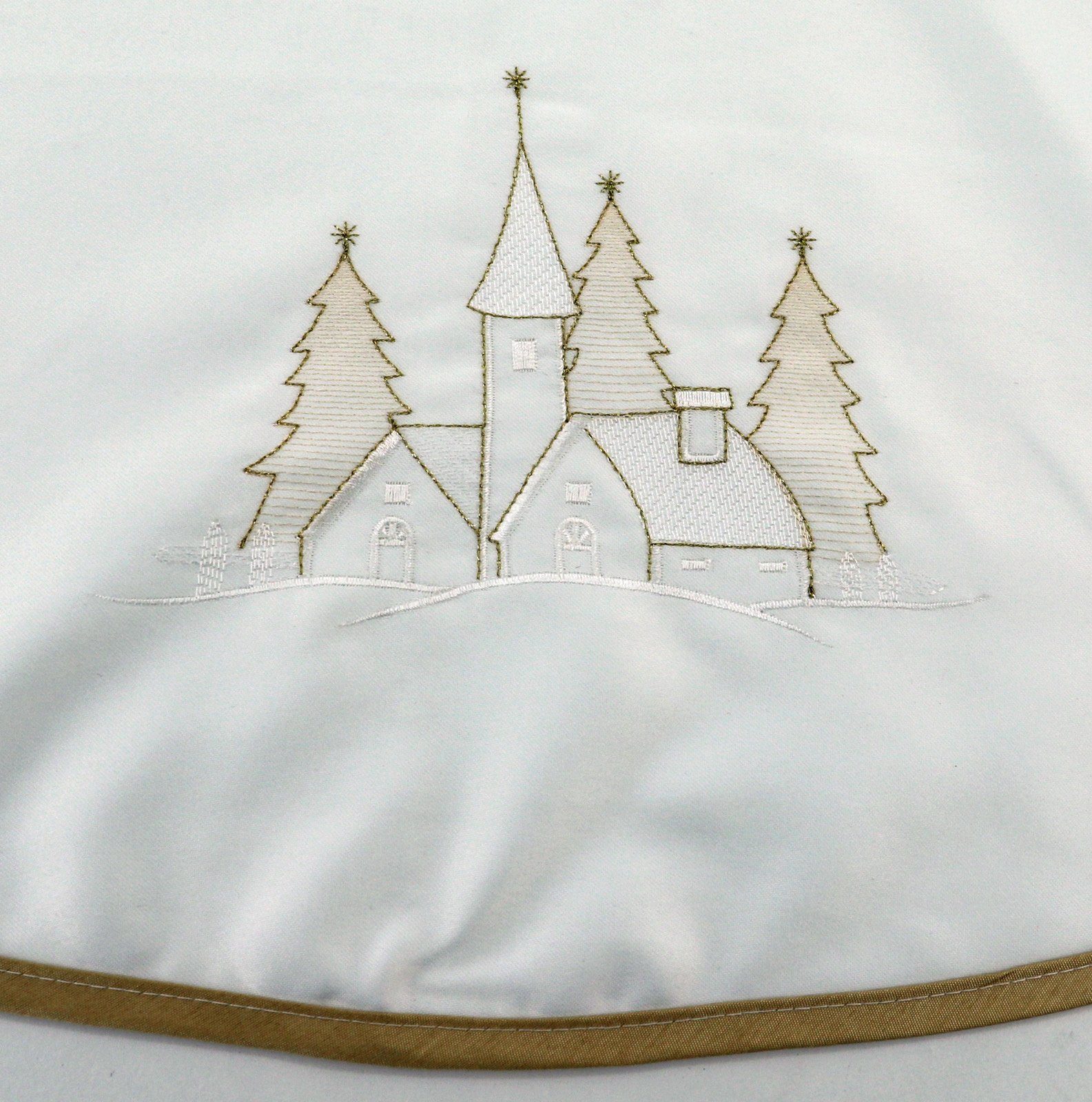 heimtexland Weihnachtsbaumdecke Weihnachtsdeko Baumschmuck Christbaumdecke Baumteppich (1-tlg), Weihnachtsbaum Deko gold bestickt Baumständer Schürze
