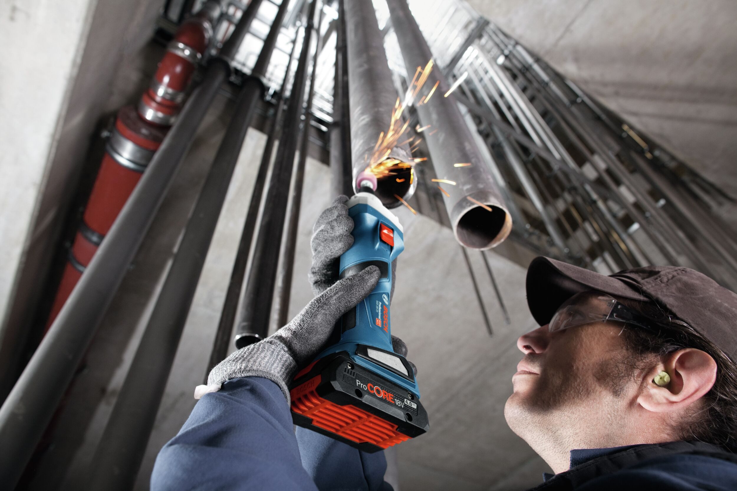 BOSCH Akku-Geradschleifer GGS 18V-20, max. 24000 U/min, Ohne Akku - im Karton