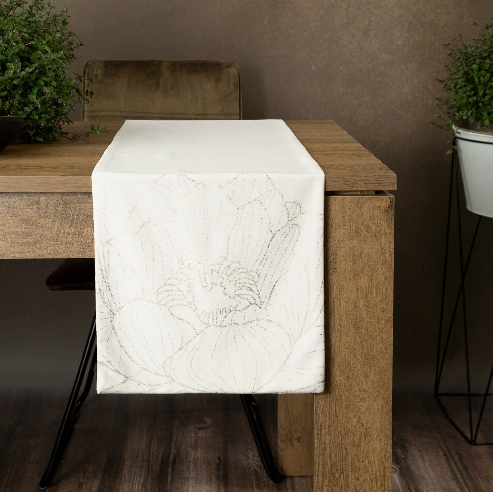 Eurofirany Tischdecke BLINK, Tischläufer, Samt, Velvet, günstig online kaufen