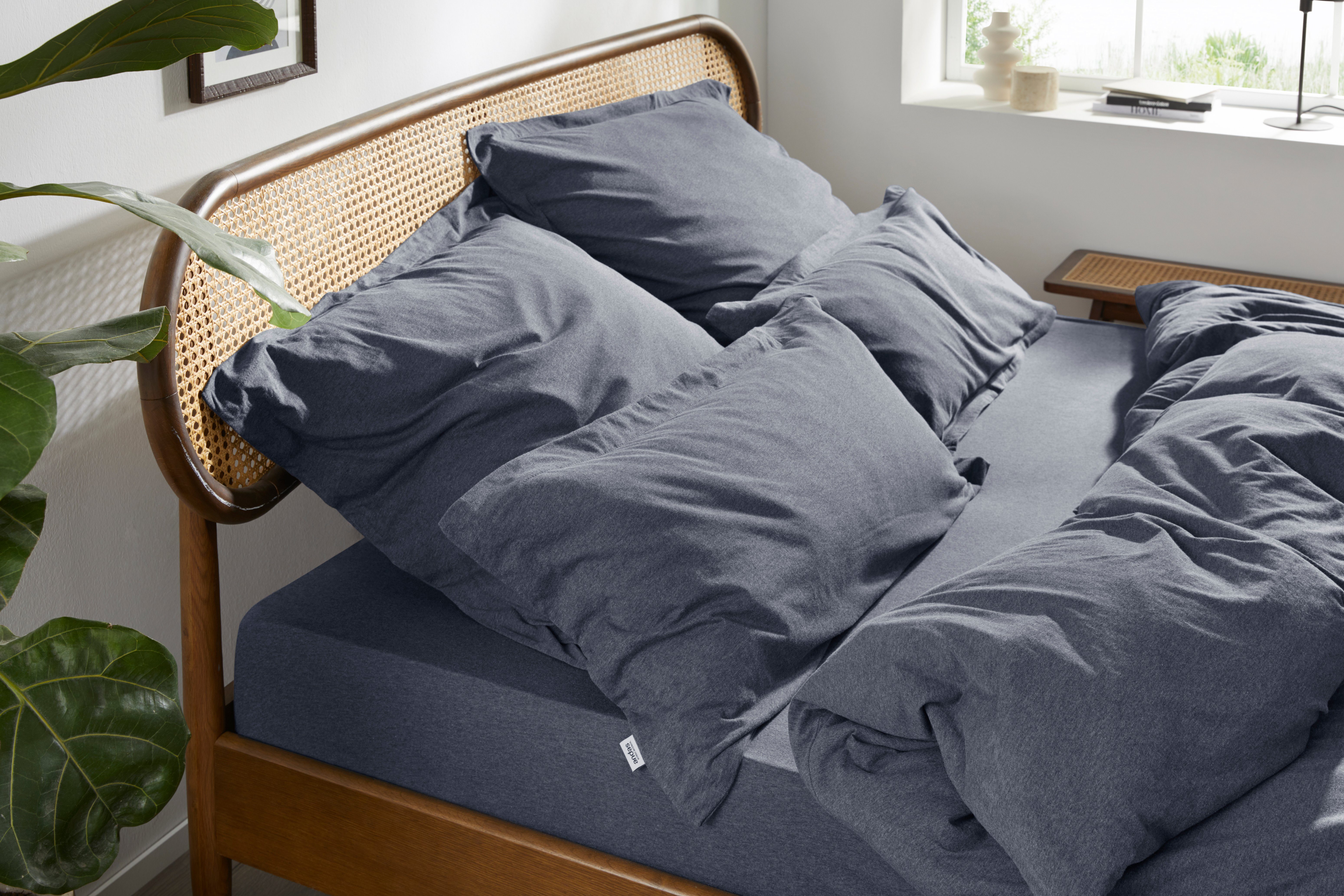 OTTO home Spannbettlaken VALJE in Melange-Optik, hochwertiger Baumwoll-Jersey 130g/m², Jersey, Gummizug: rundum, (1 Stück), Baumwolle, für Matratzen bis 25 cm Höhe, Bettlaken aus Melange-Garn