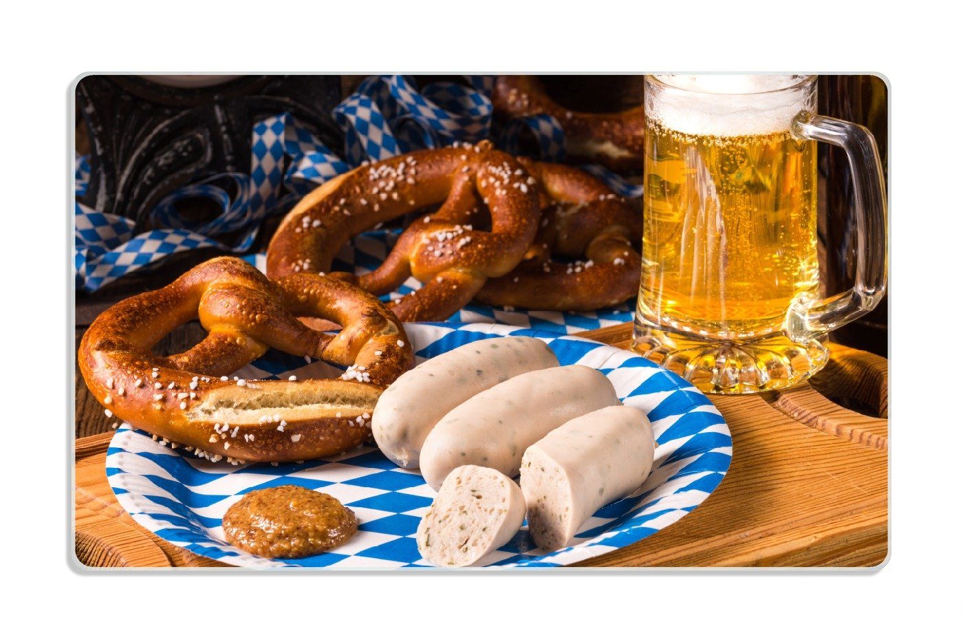 Wallario Frühstücksbrett Bayerische Brotzeit mit Weißwurst, Brezel und Bier, ESG-Sicherheitsglas, (inkl. rutschfester Gummifüße 4mm, 1-St), 14x23cm | Frühstücksbrettchen