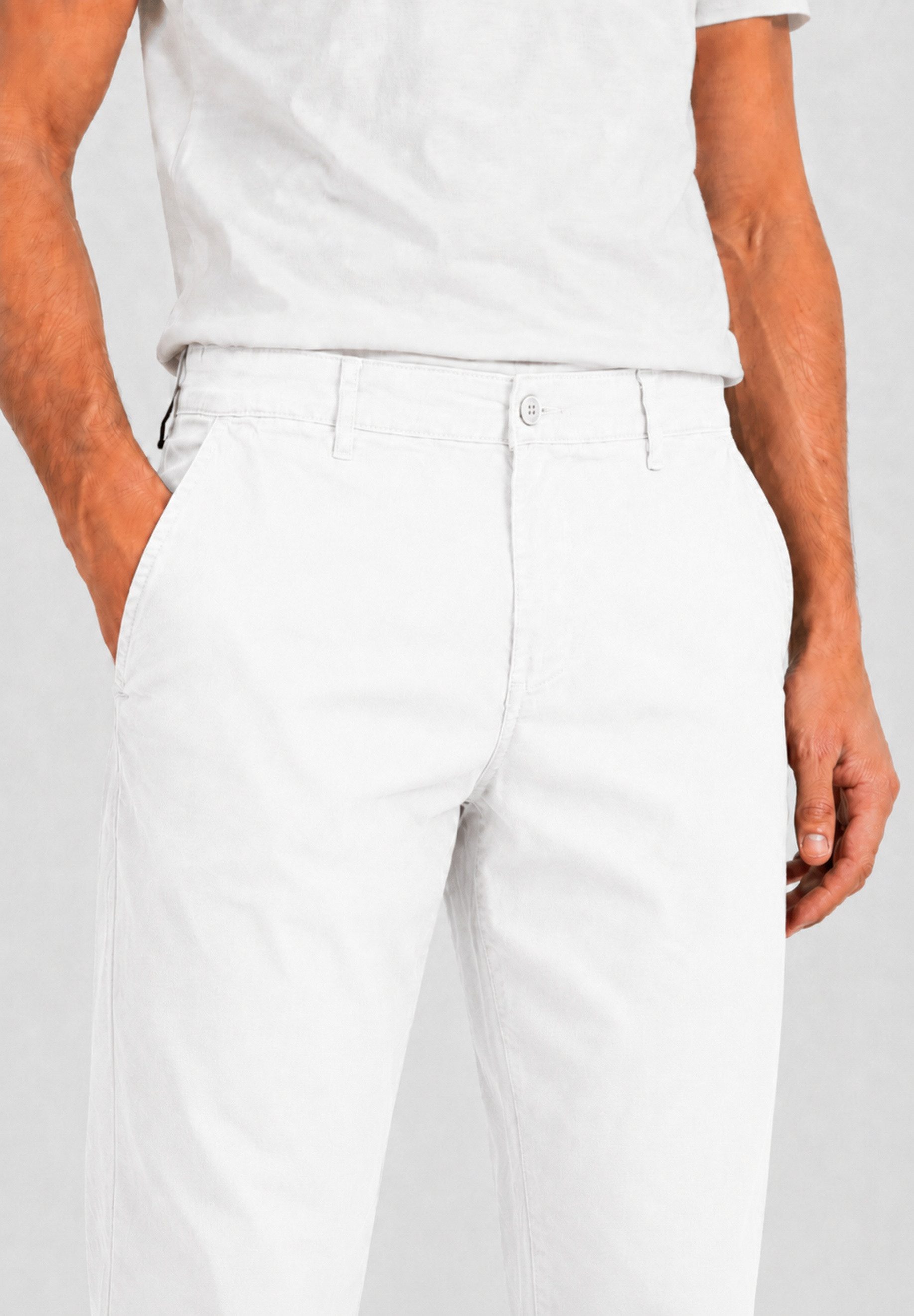 Elara Chinohose — Herren Chinohose Regular Fit – Gerade Stoffhose mit Seitentaschen – Bild 5 von 5