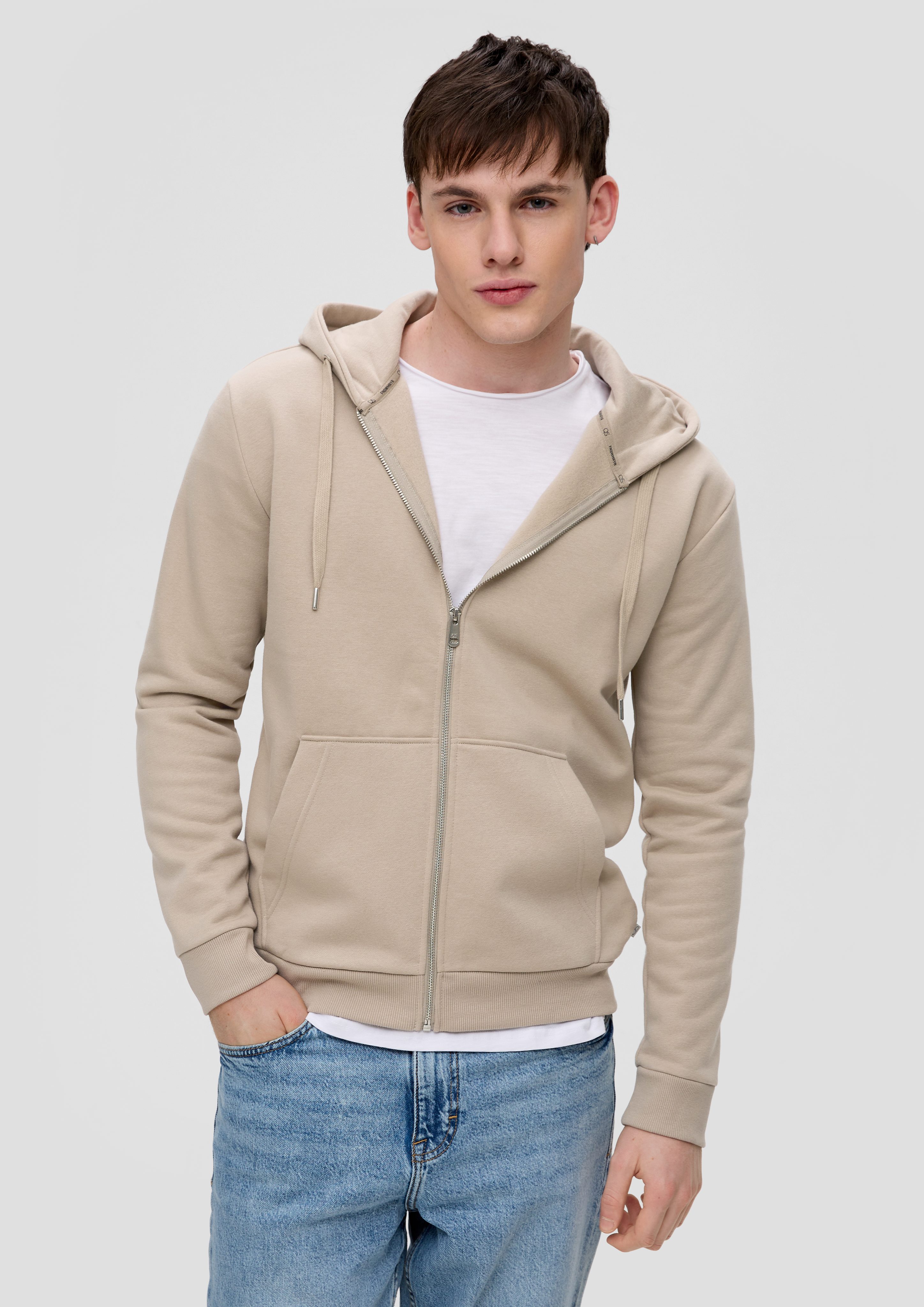 QS Outdoorjacke Basic-Sweatjacke mit Kapuze Durchzugkordel