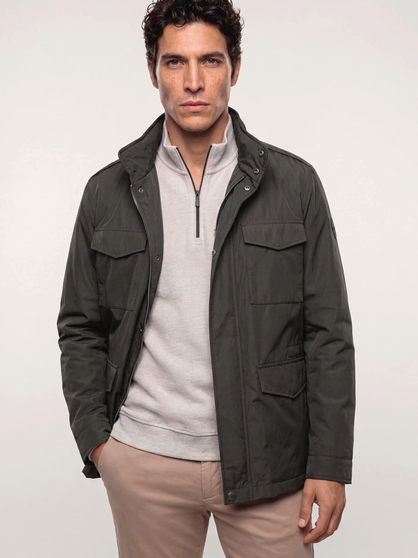 Walbusch Langjacke Herren Wärmende Langjacke mit 9 Taschen Umlegekragen, sportlich, pflegeleicht, wasserabweisend, wärmend, Kurzgröße