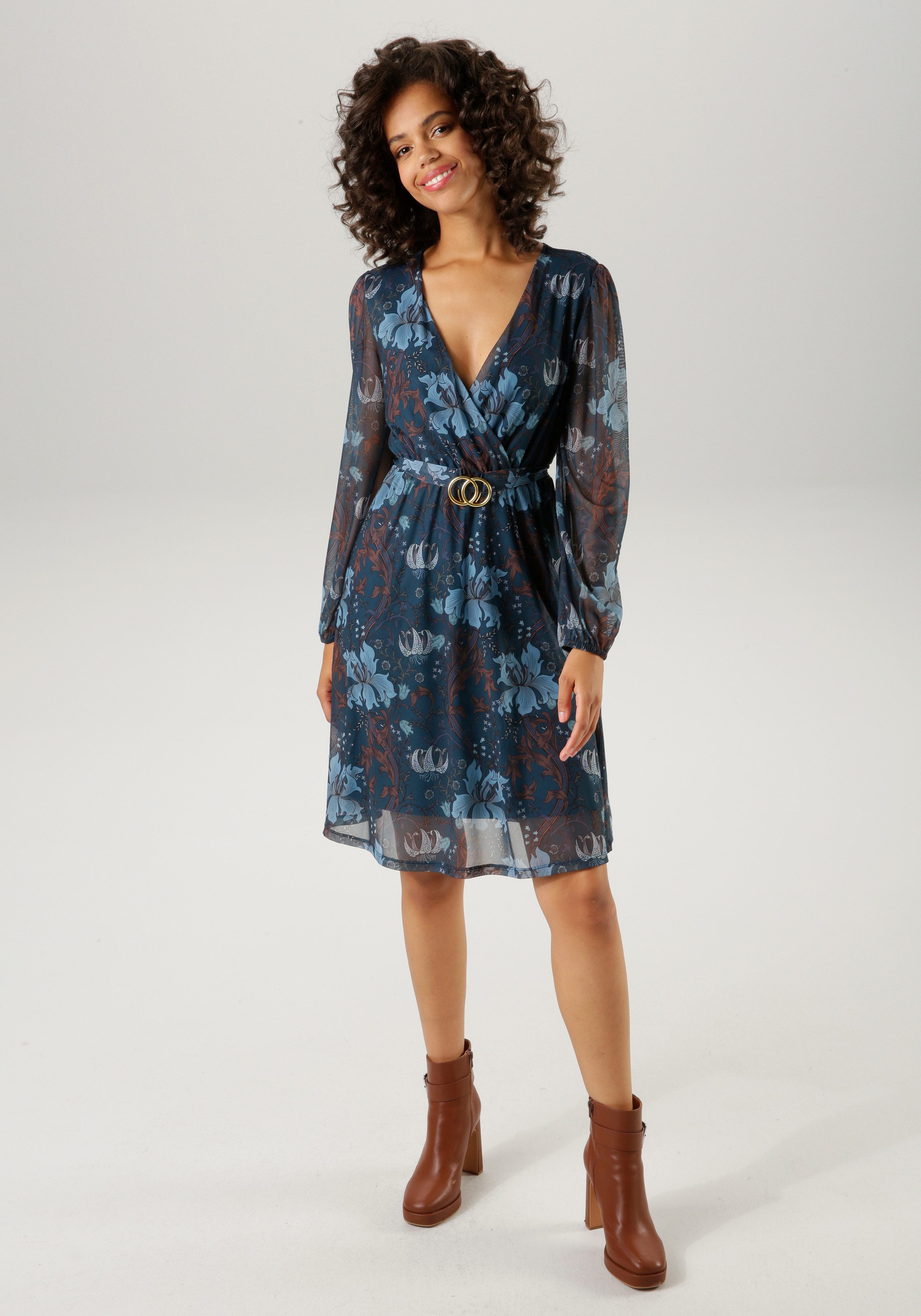 Aniston CASUAL Blusenkleid mit dekorativer Brosche am fixiertem Bindegürtel – Bild 4 von 5